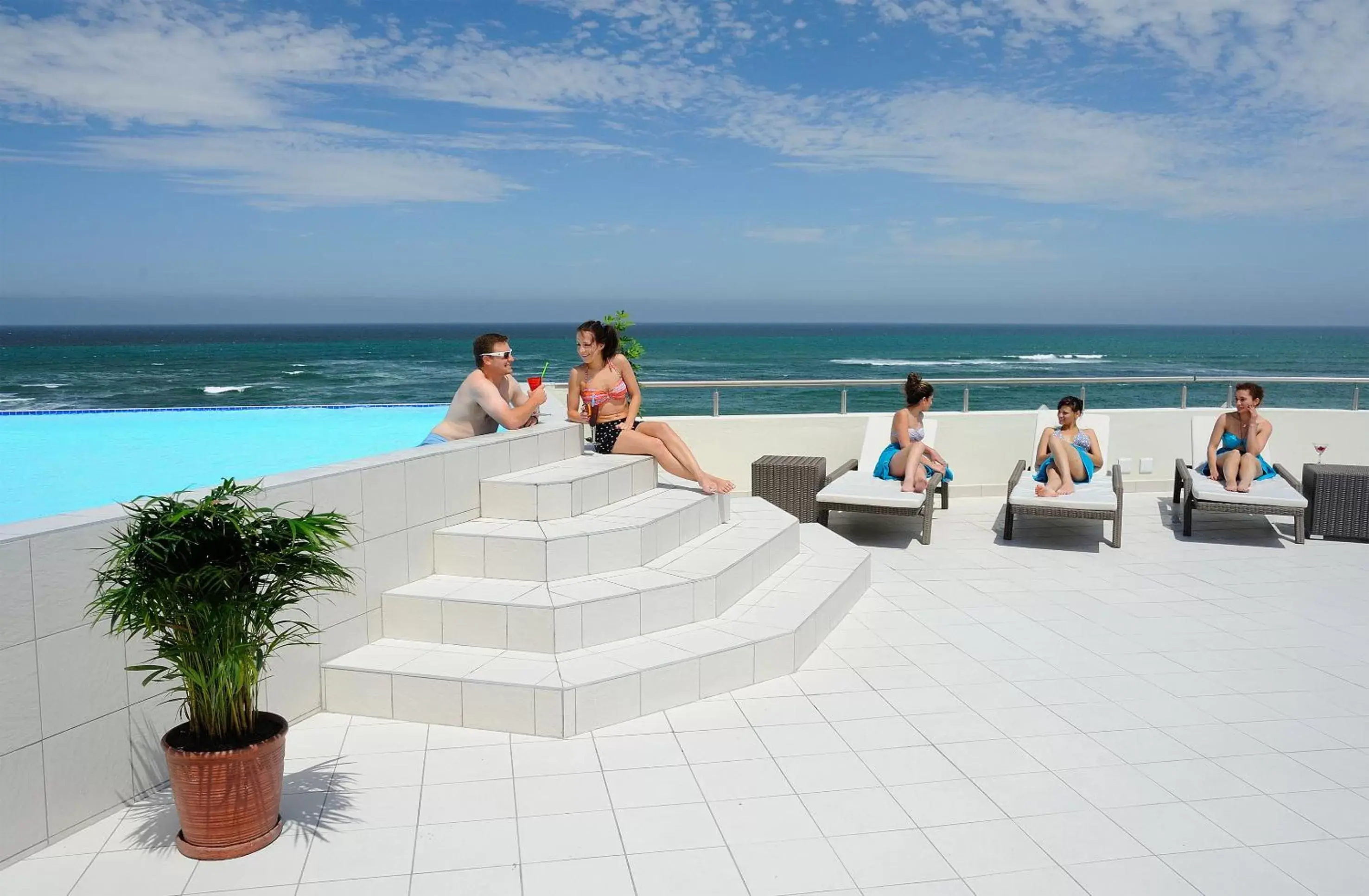 Swimming pool in Beach Hotel Swakopmund