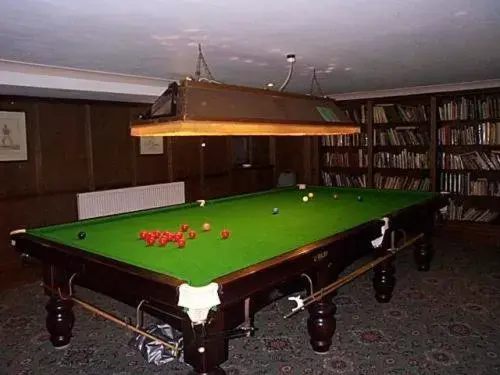 Lounge or bar, Billiards in Rosehill House Hotel