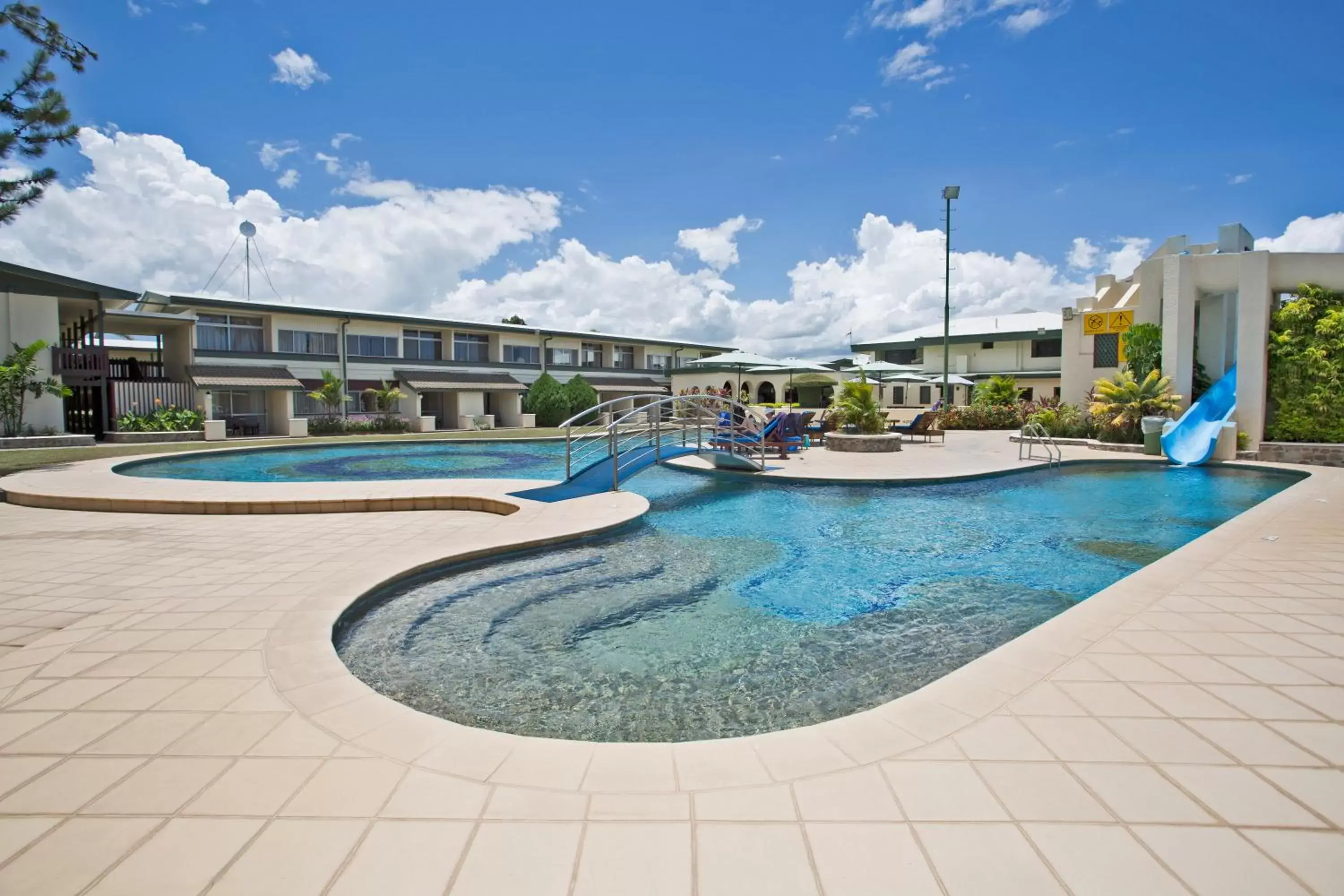 Swimming pool in Fiji Gateway Hotel Swimming pool in Fiji Gateway Hotel