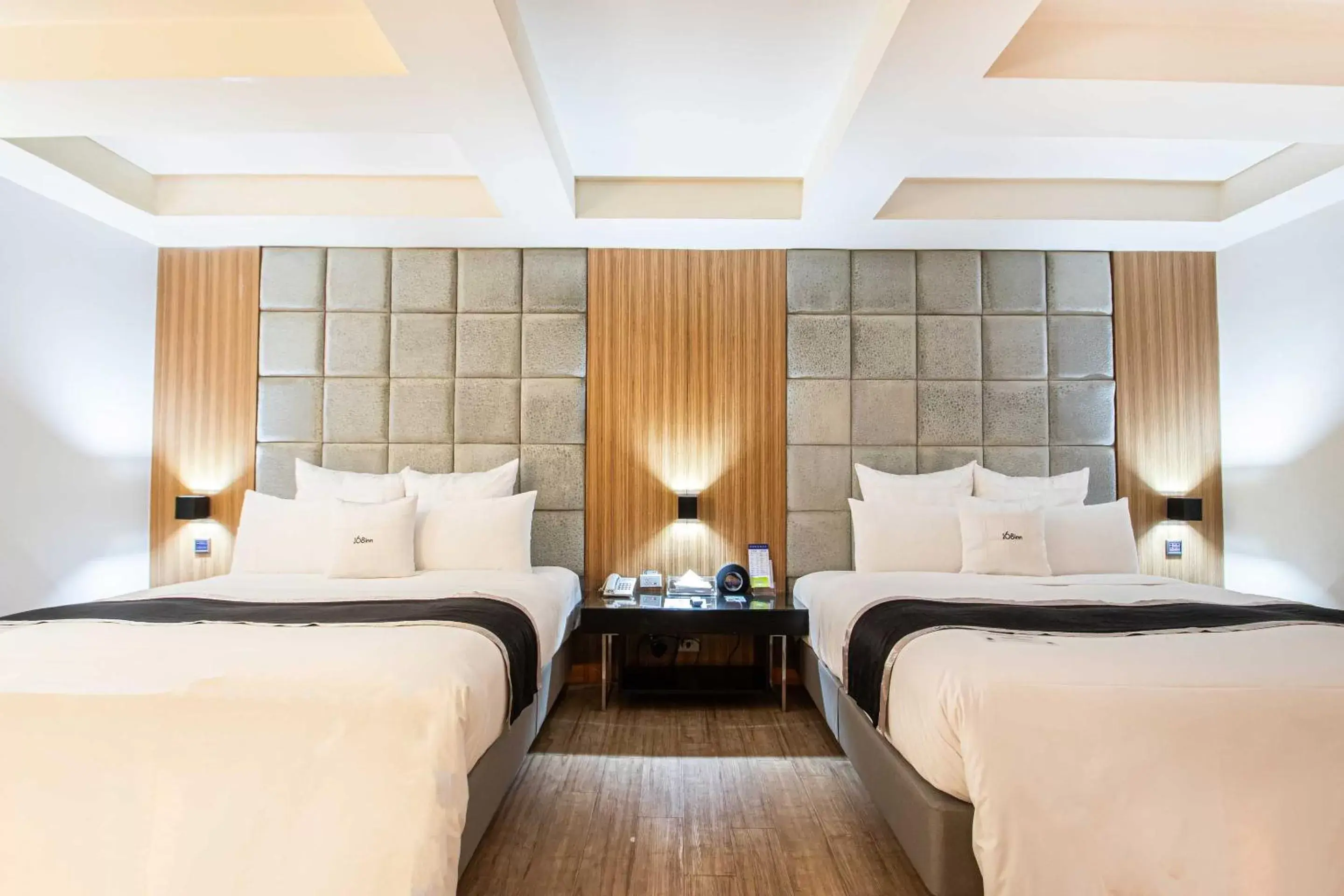 Decorative detail, Bed in 168 Motel-Hsinchu Decorative detail, Bed in 168 Motel-Hsinchu