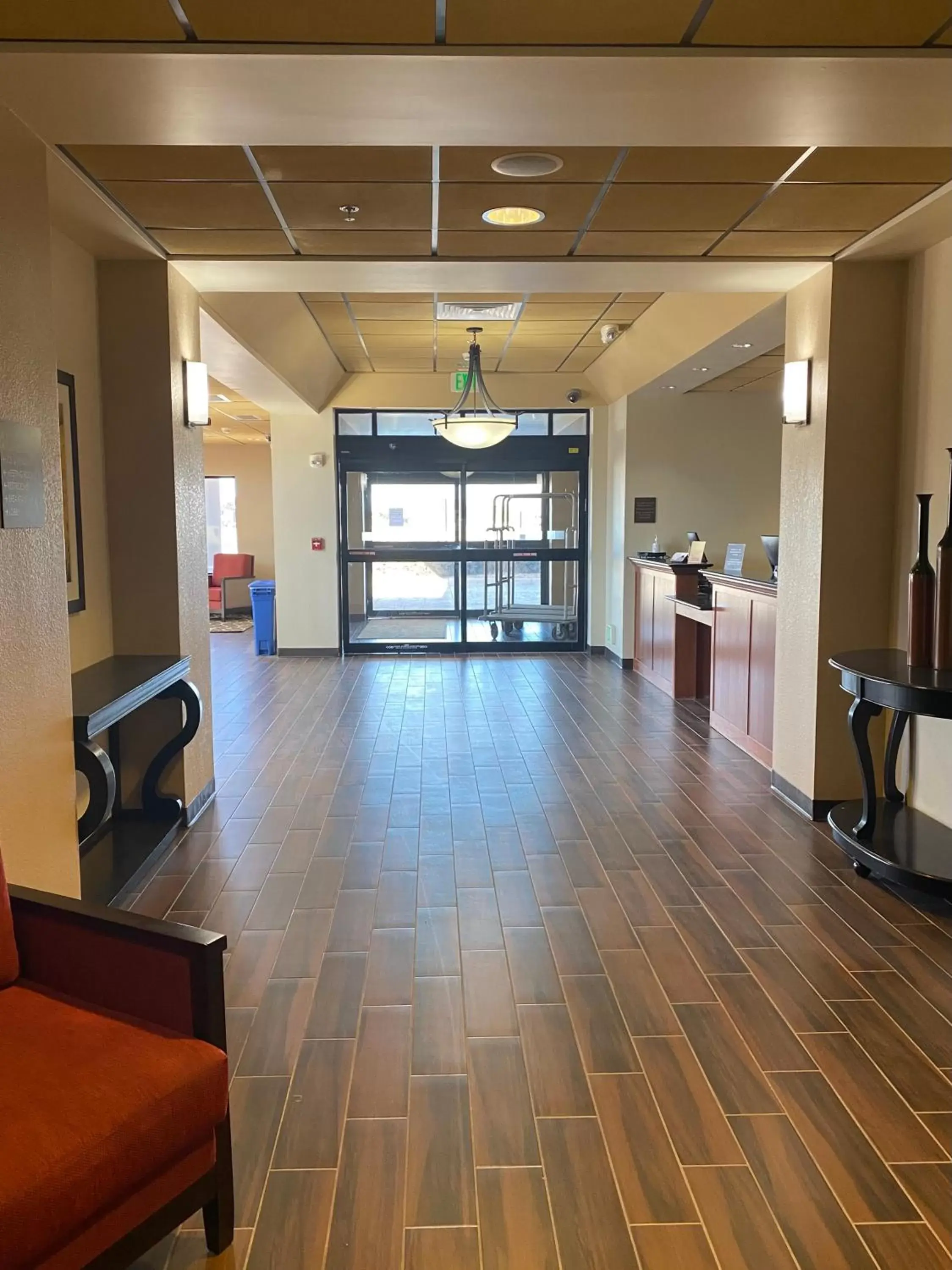 Lobby/Reception in Comfort Inn & Suites