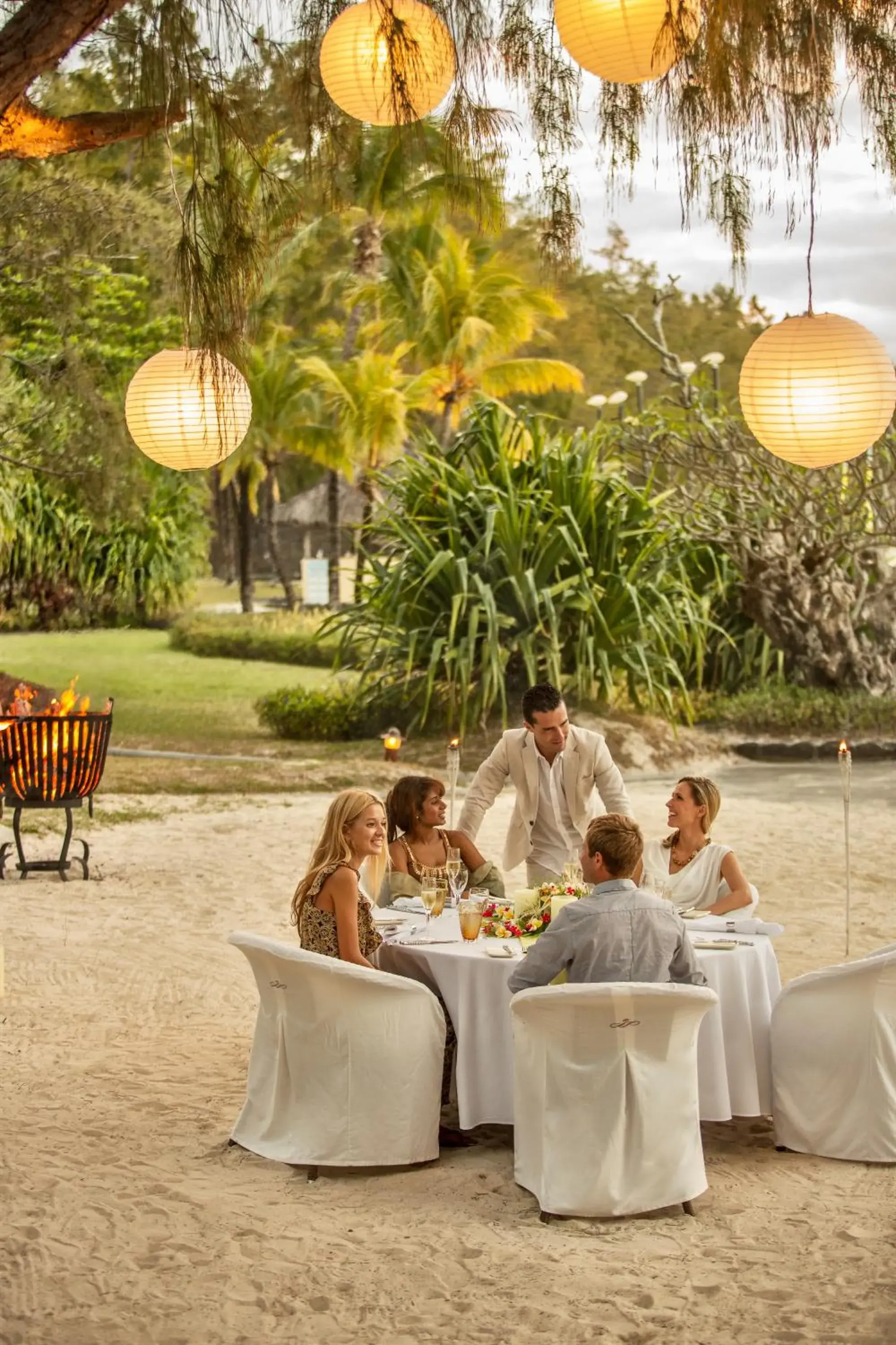 Restaurant/places to eat in The Residence Mauritius