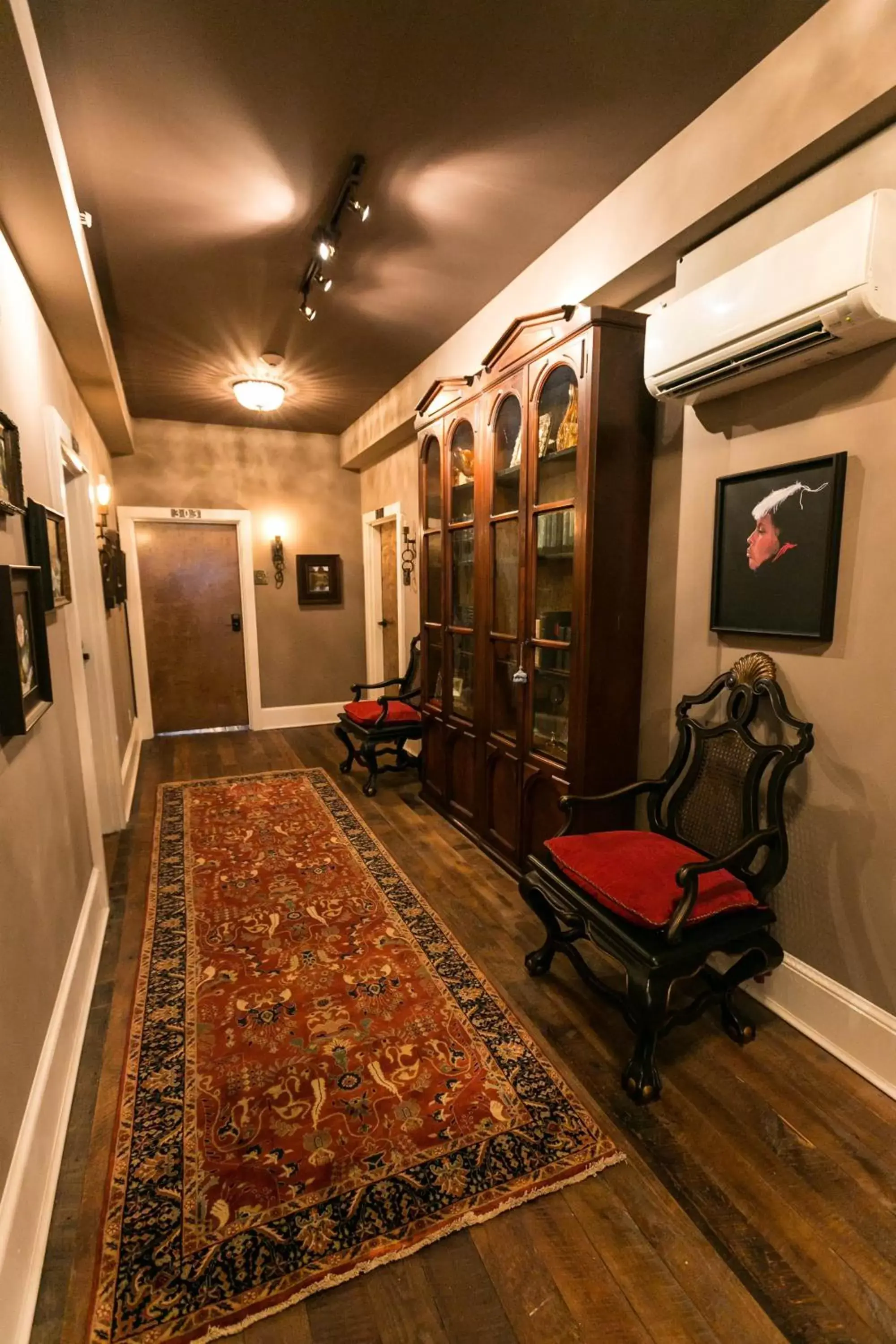 Decorative detail, Lobby/Reception in The Windsor - Asheville