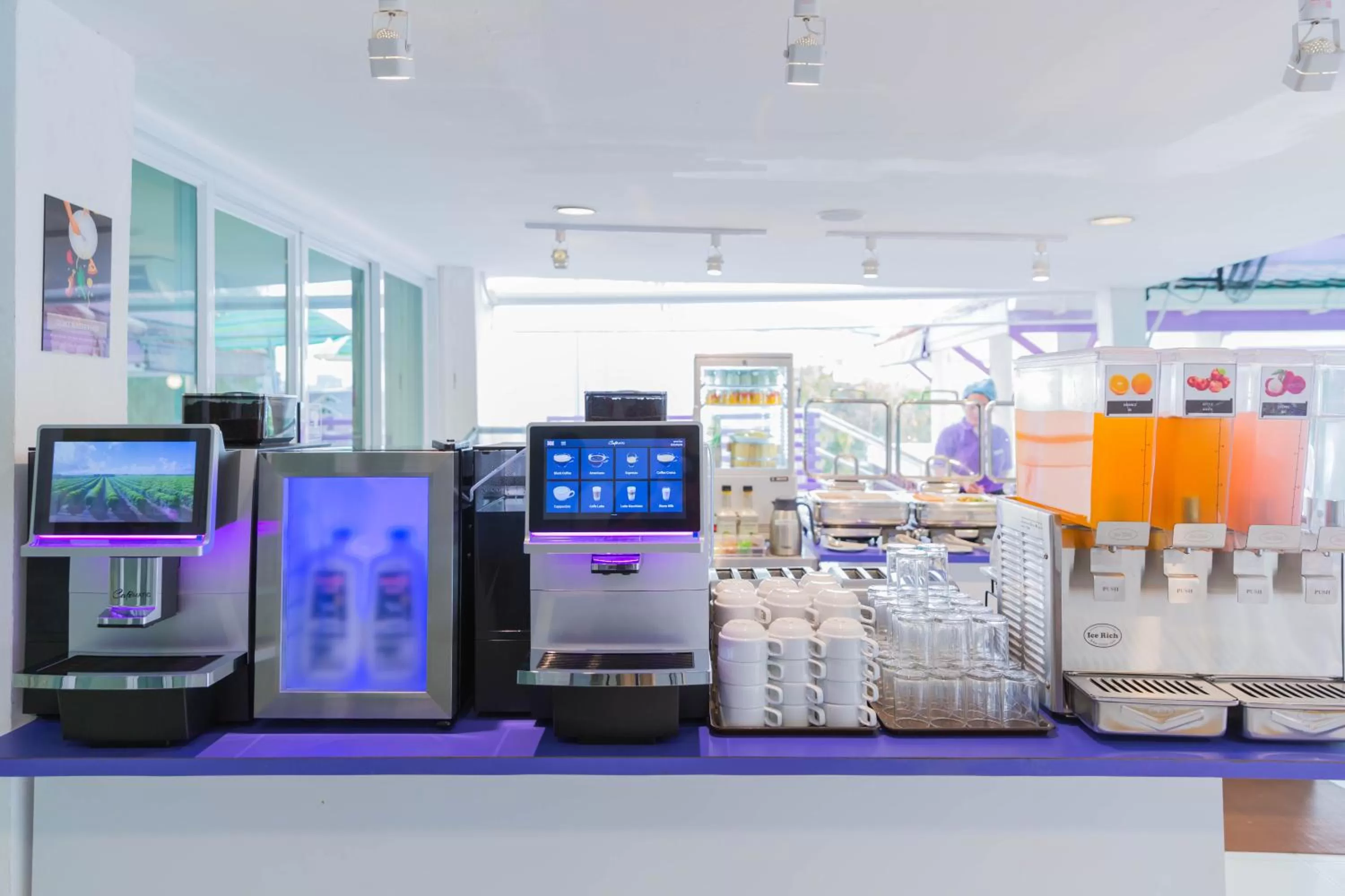 Breakfast in Hotel Zing