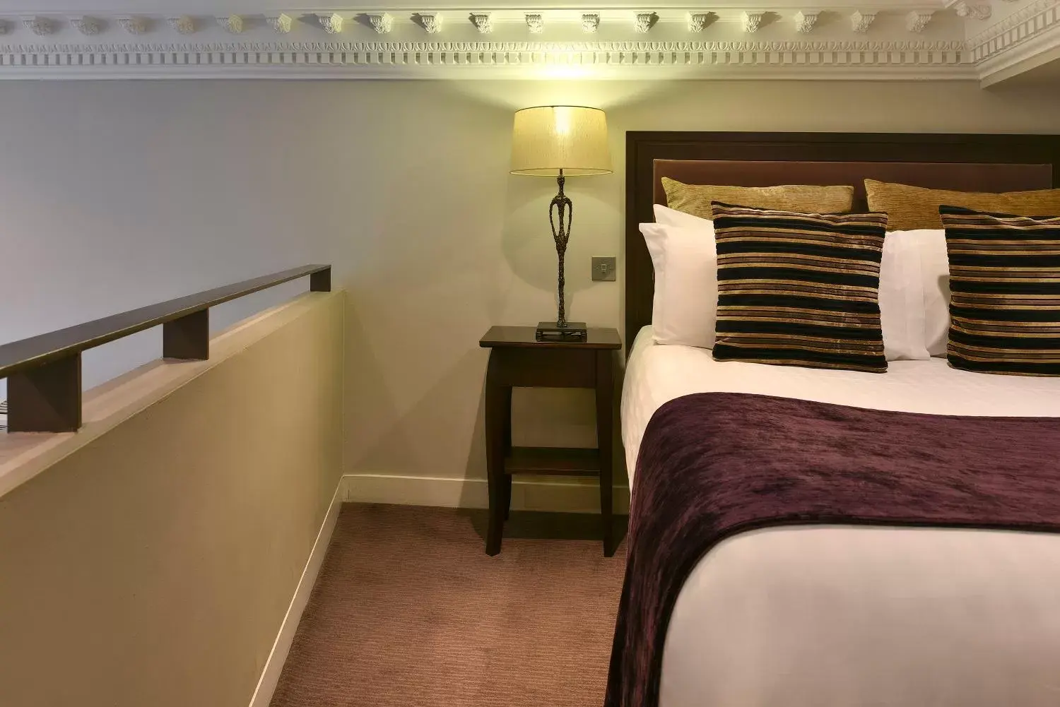 Bedroom, Bed in Fraser Suites Queens Gate