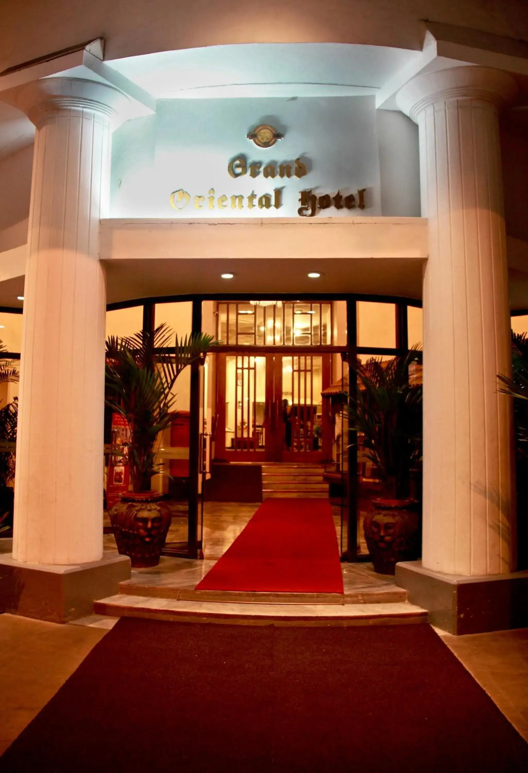 Facade/entrance in Grand Oriental Hotel