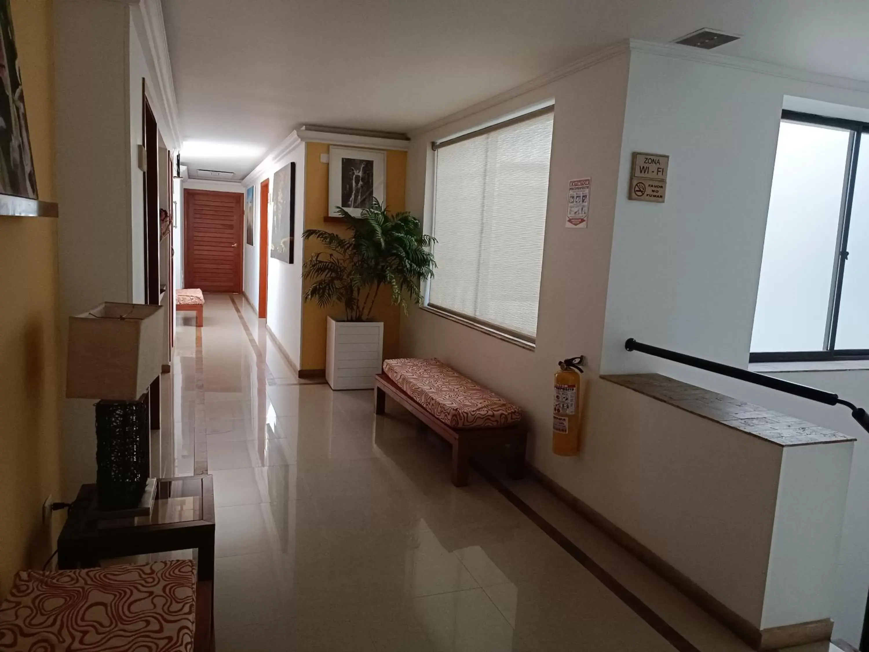 Area and facilities in Hotel Boutique Confort Suites