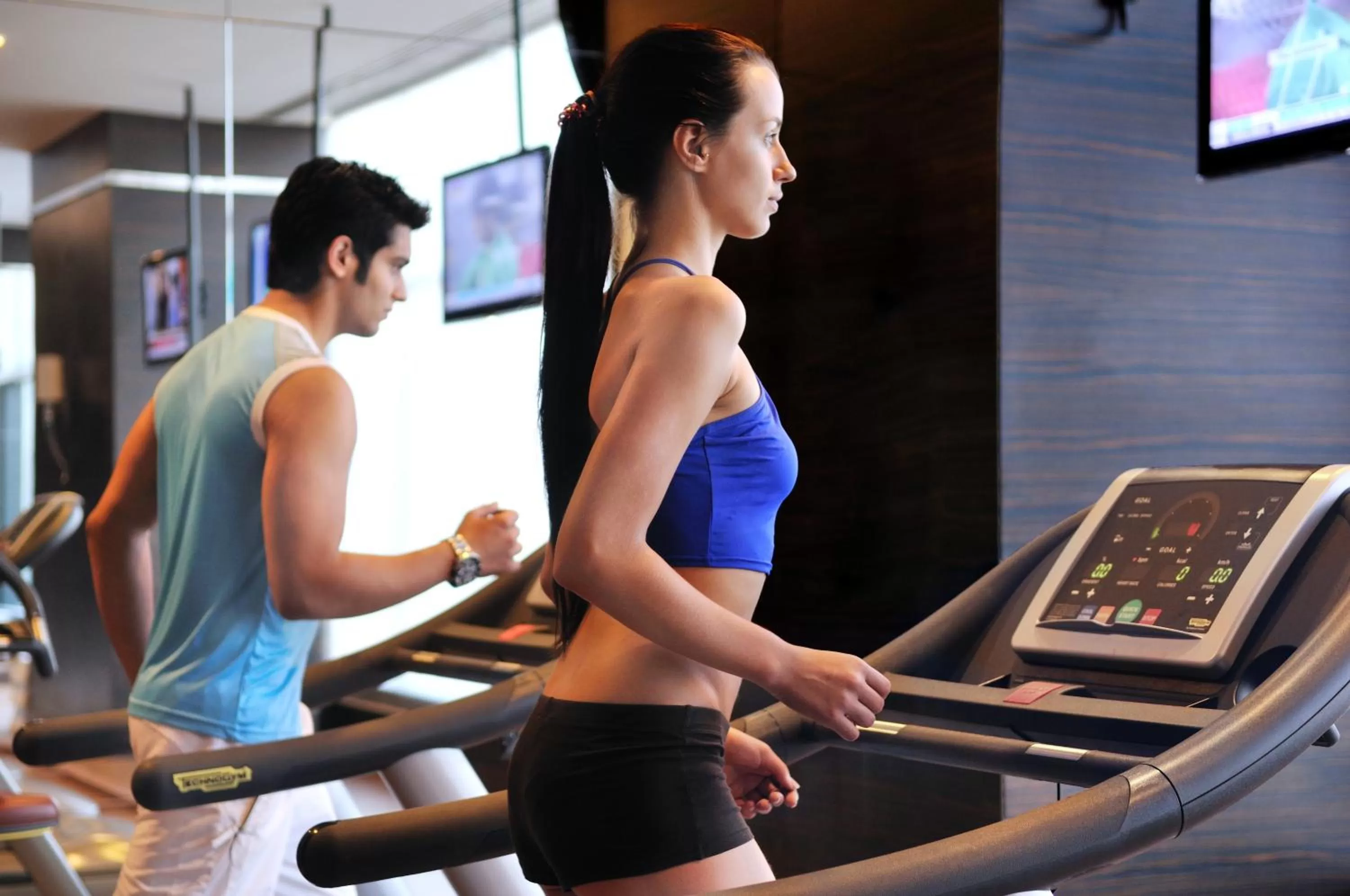 Fitness centre/facilities in Radisson Blu Hotel New Delhi Paschim Vihar