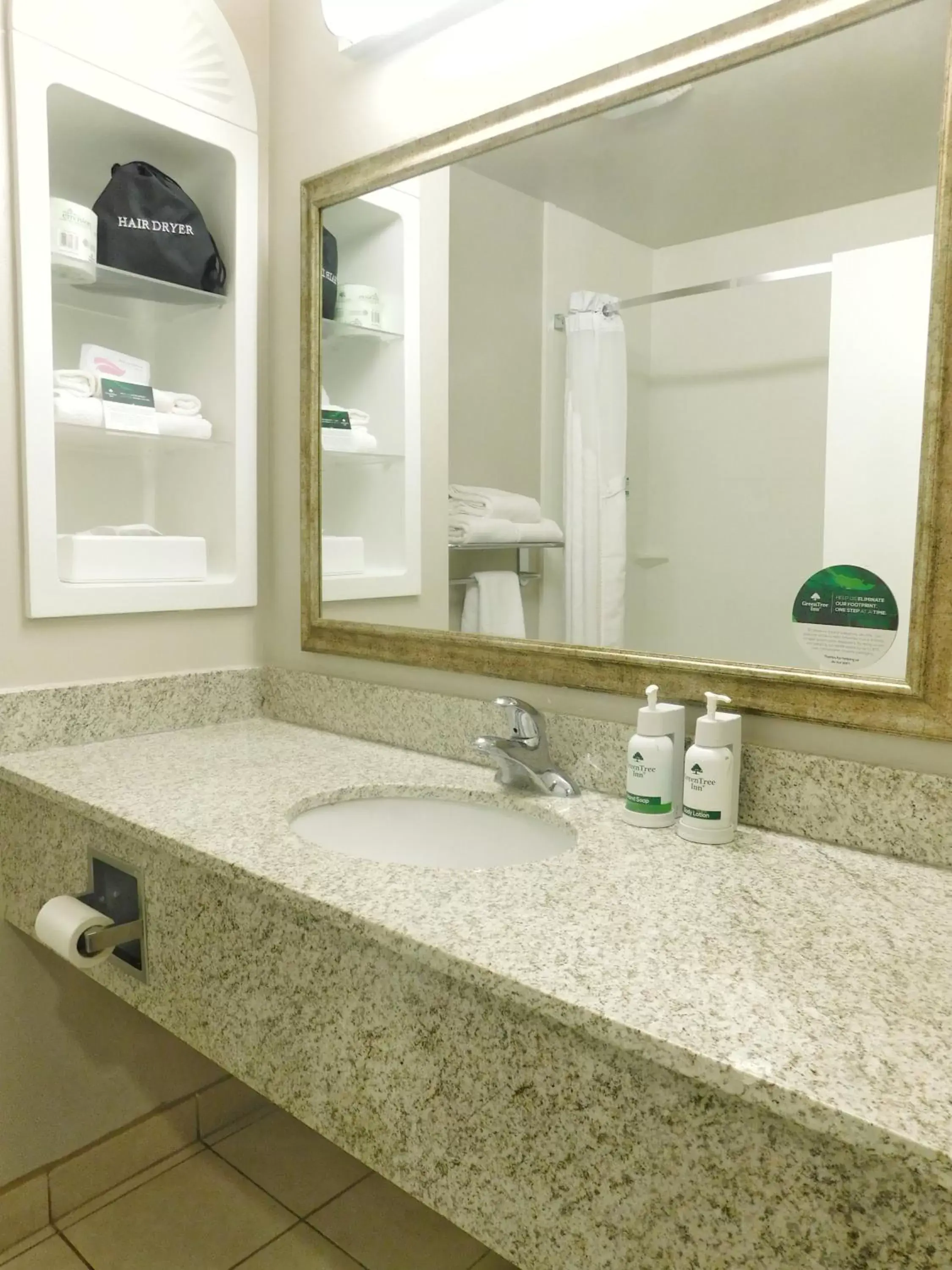 Bathroom in GreenTree Inn & Suites Pinetop