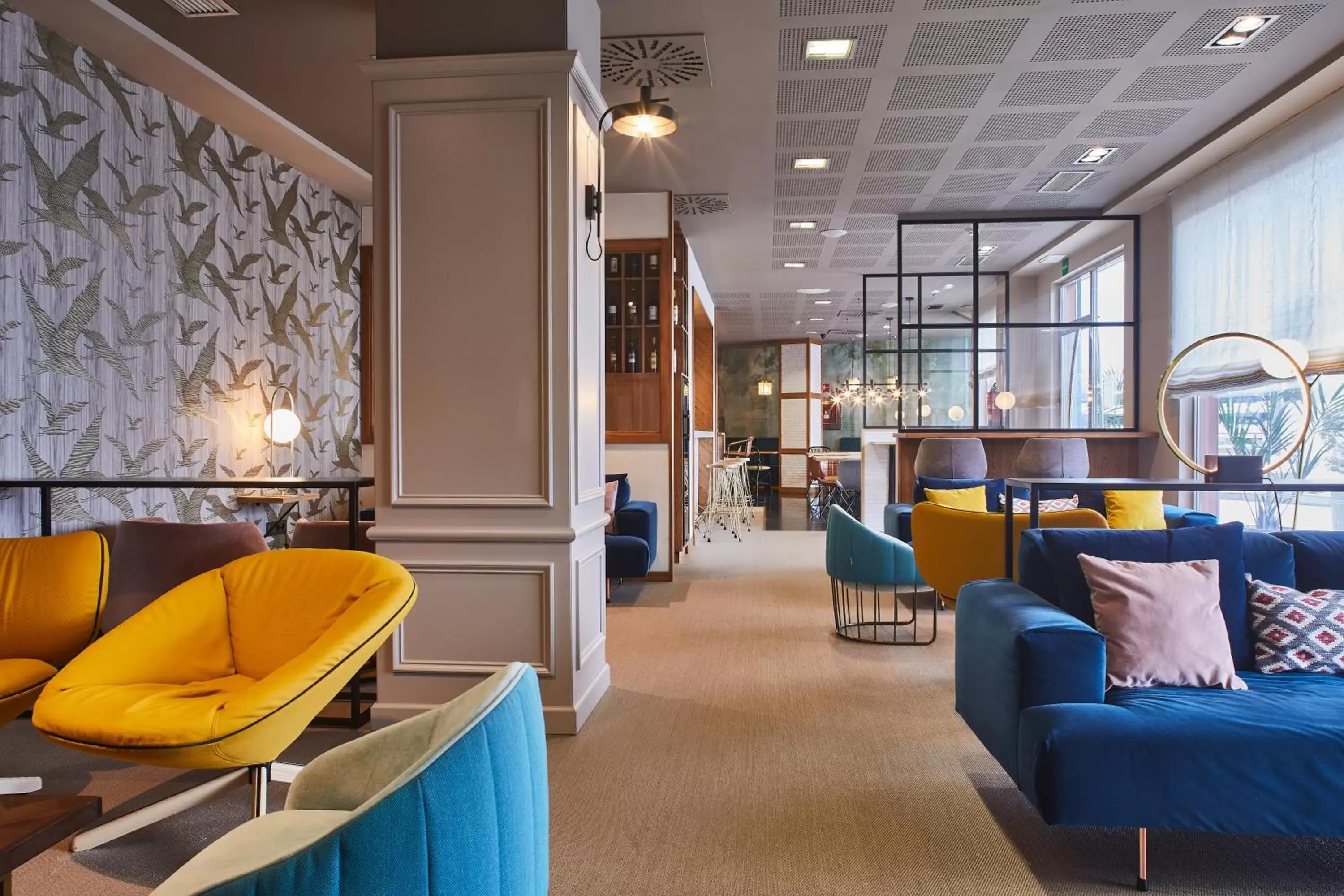 Lounge or bar in Silken Ciudad Gijón Lounge or bar in Silken Ciudad Gijón