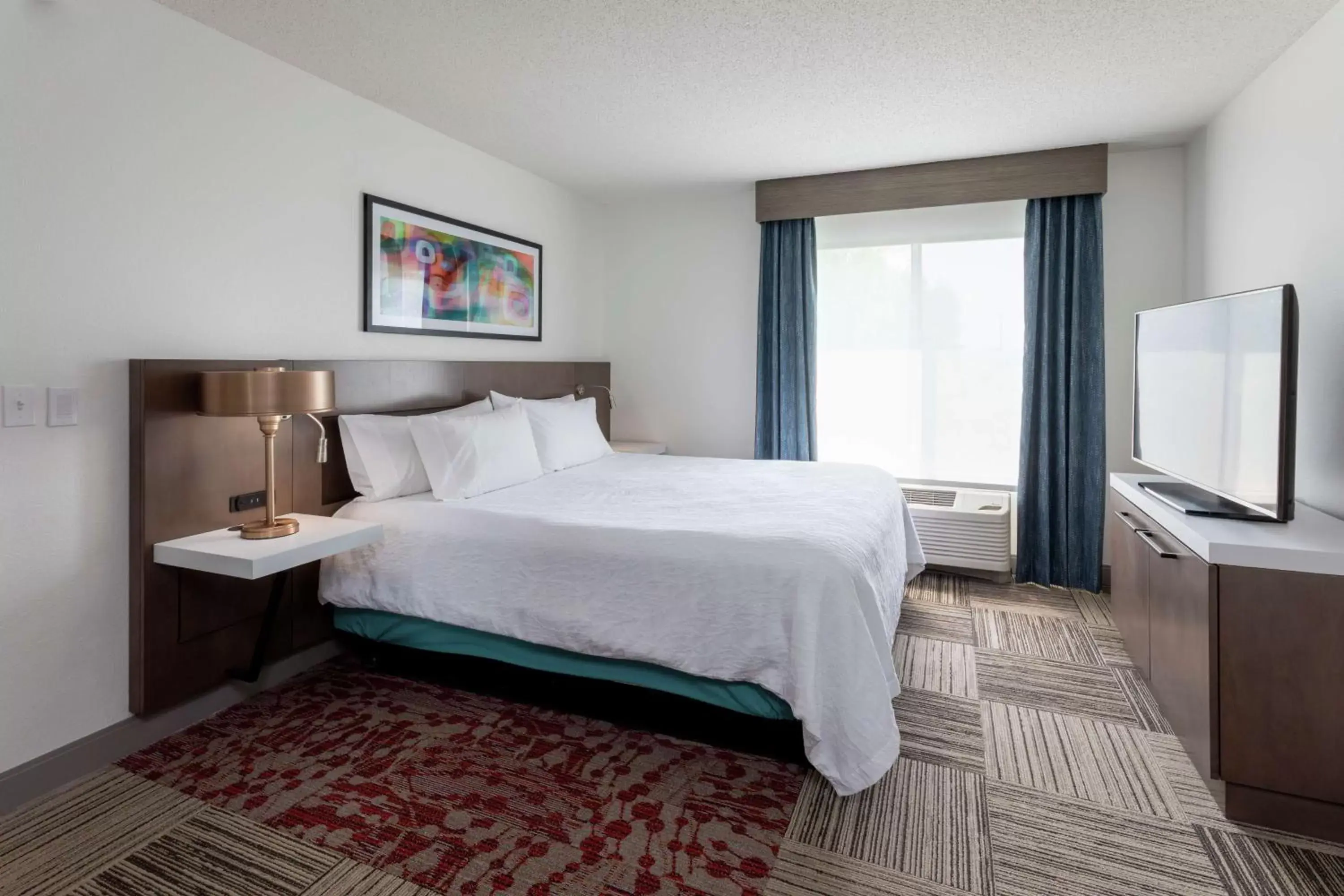 Bed in Hilton Garden Inn Minneapolis Saint Paul-Shoreview