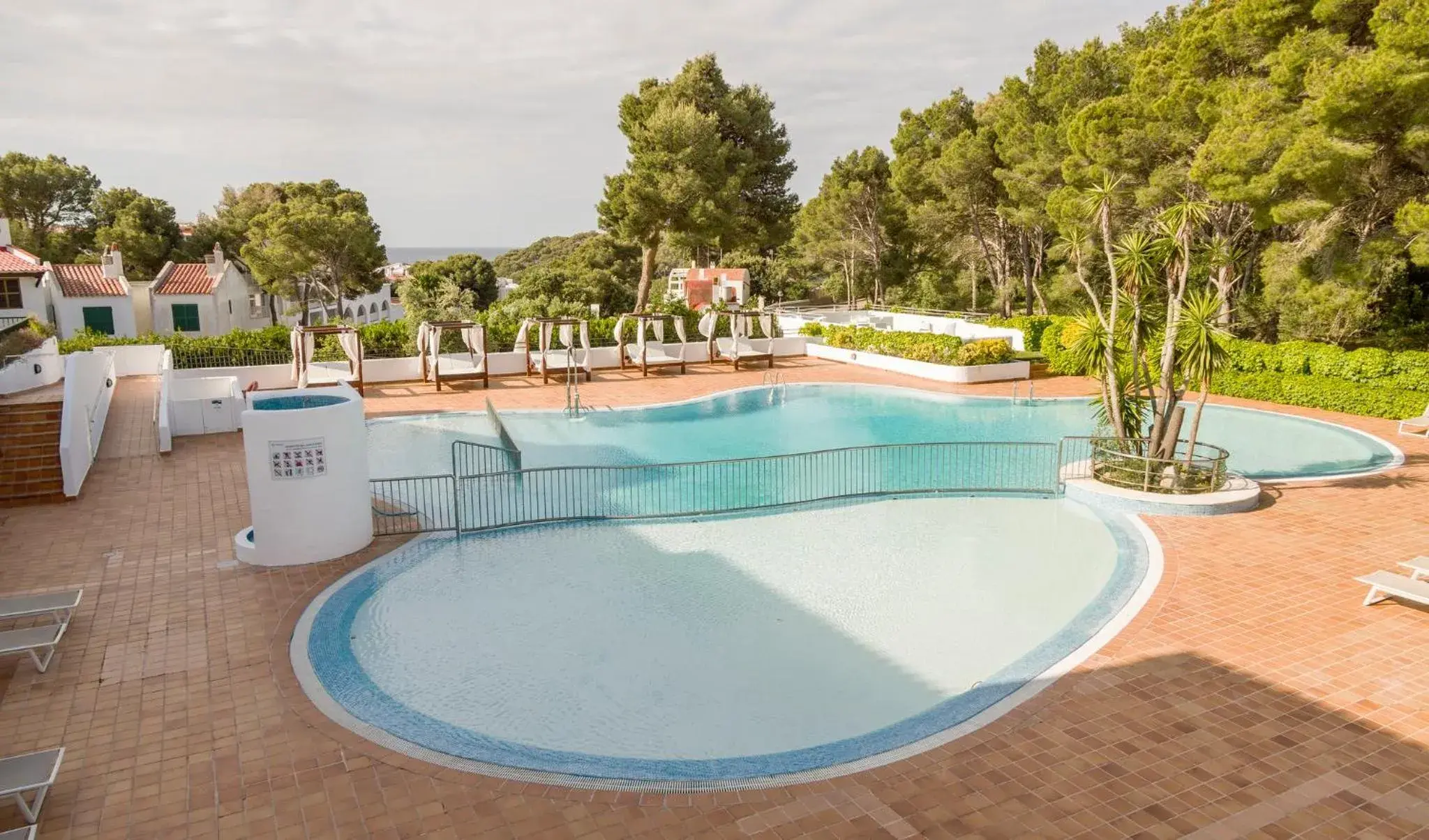 Swimming Pool in Ilunion Menorca