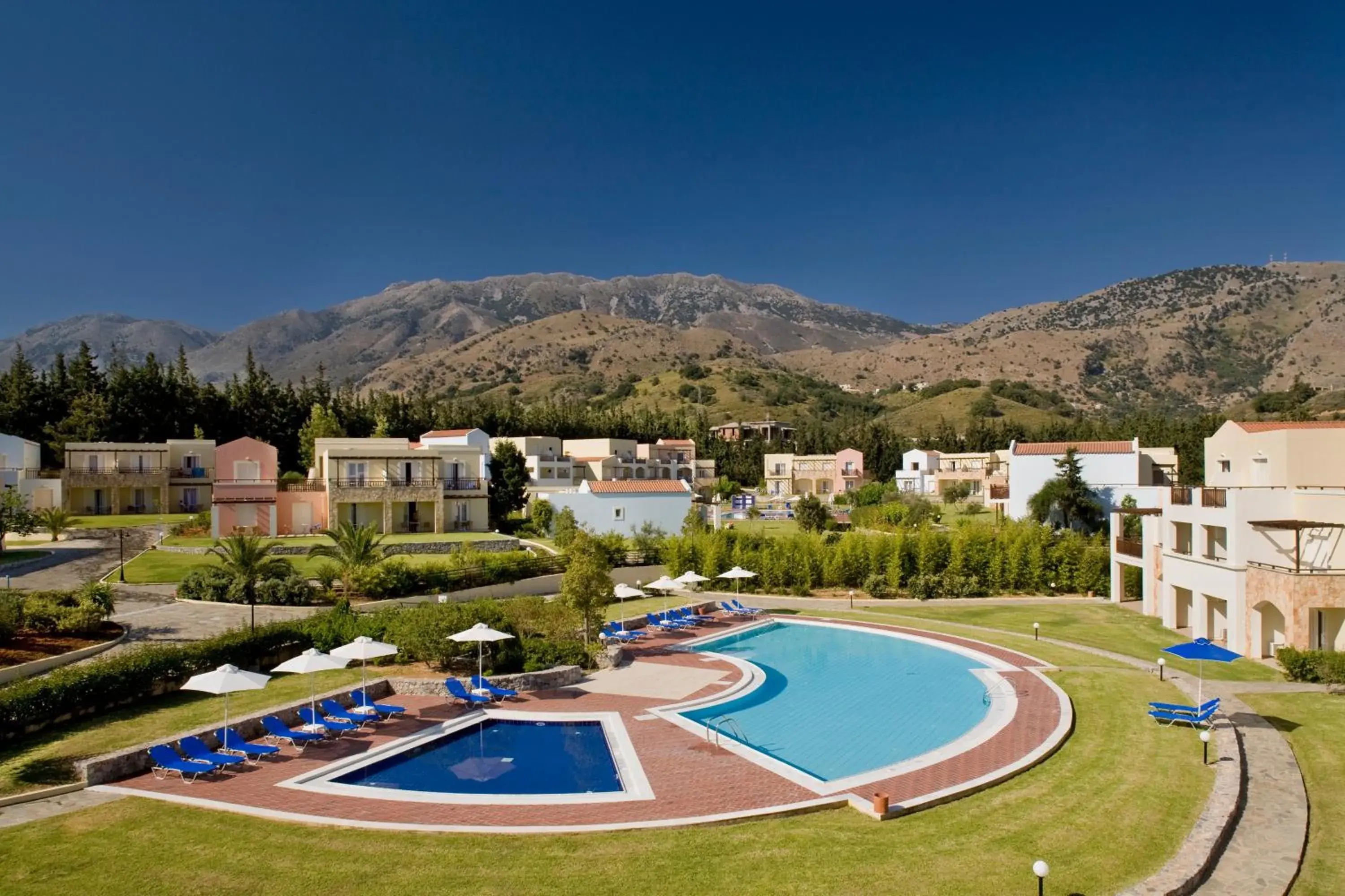 Day, Swimming Pool in Pilot Beach Resort