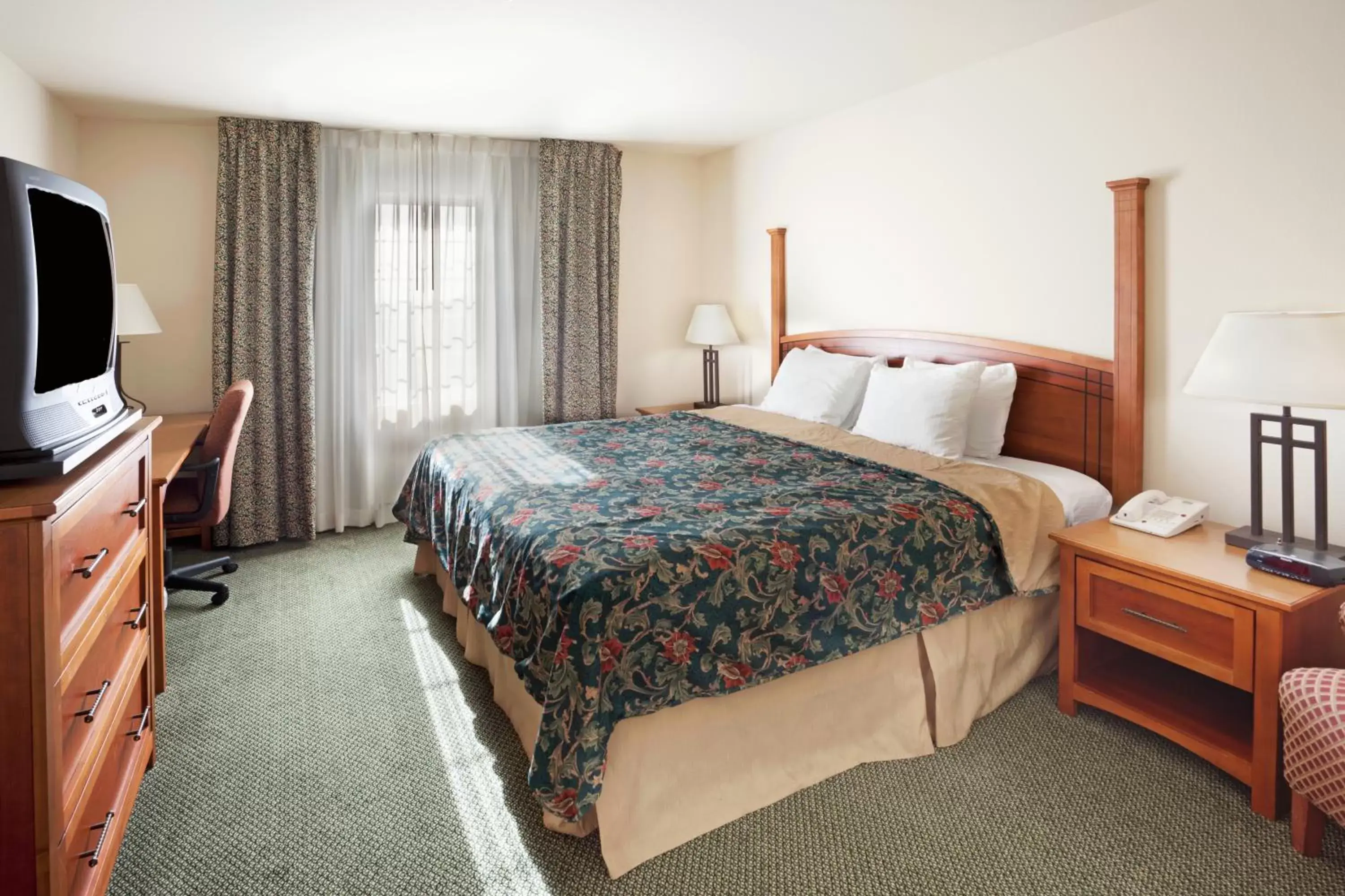 Bedroom, Bed in Staybridge Suites - Brownsville, an IHG Hotel