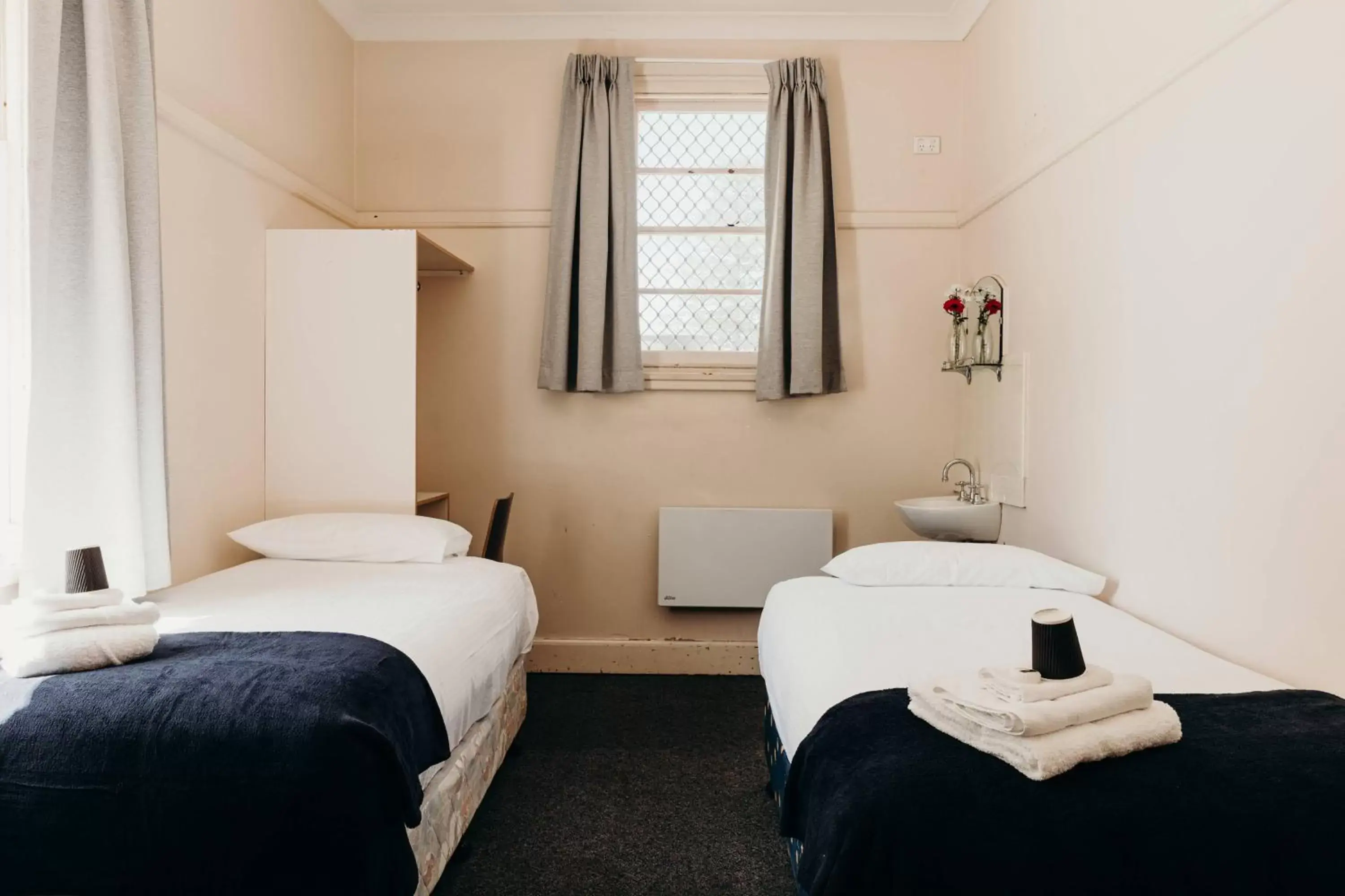 Bed in Port Macquarie Hotel