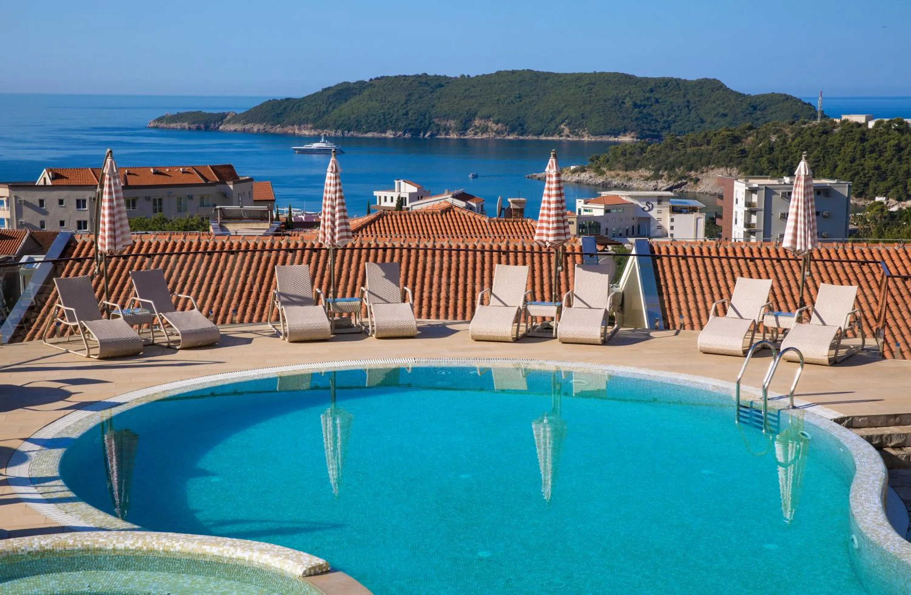 Swimming pool in Spa Resort Bečići