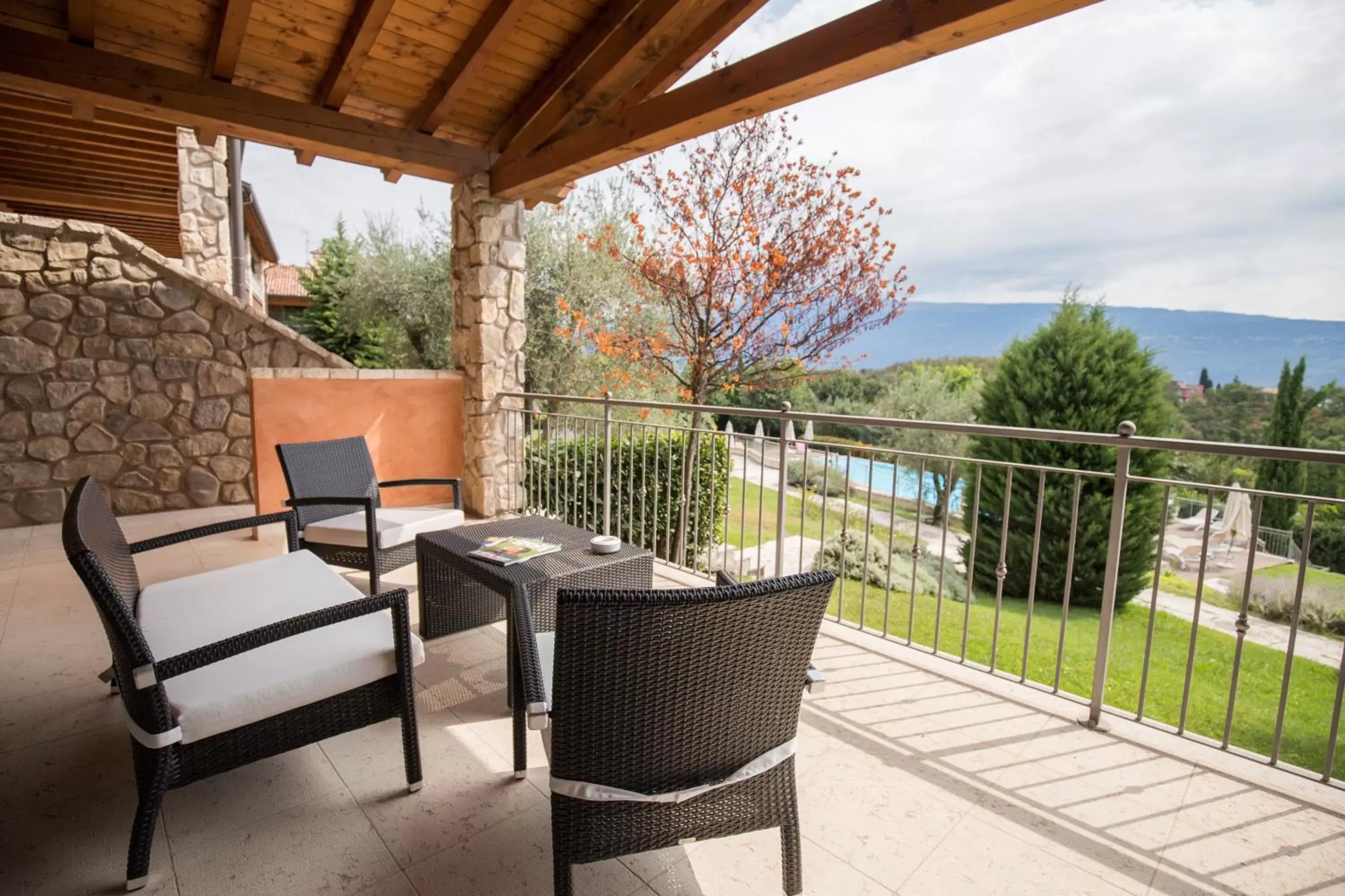 Balcony/Terrace in Apartments Golf Bogliaco