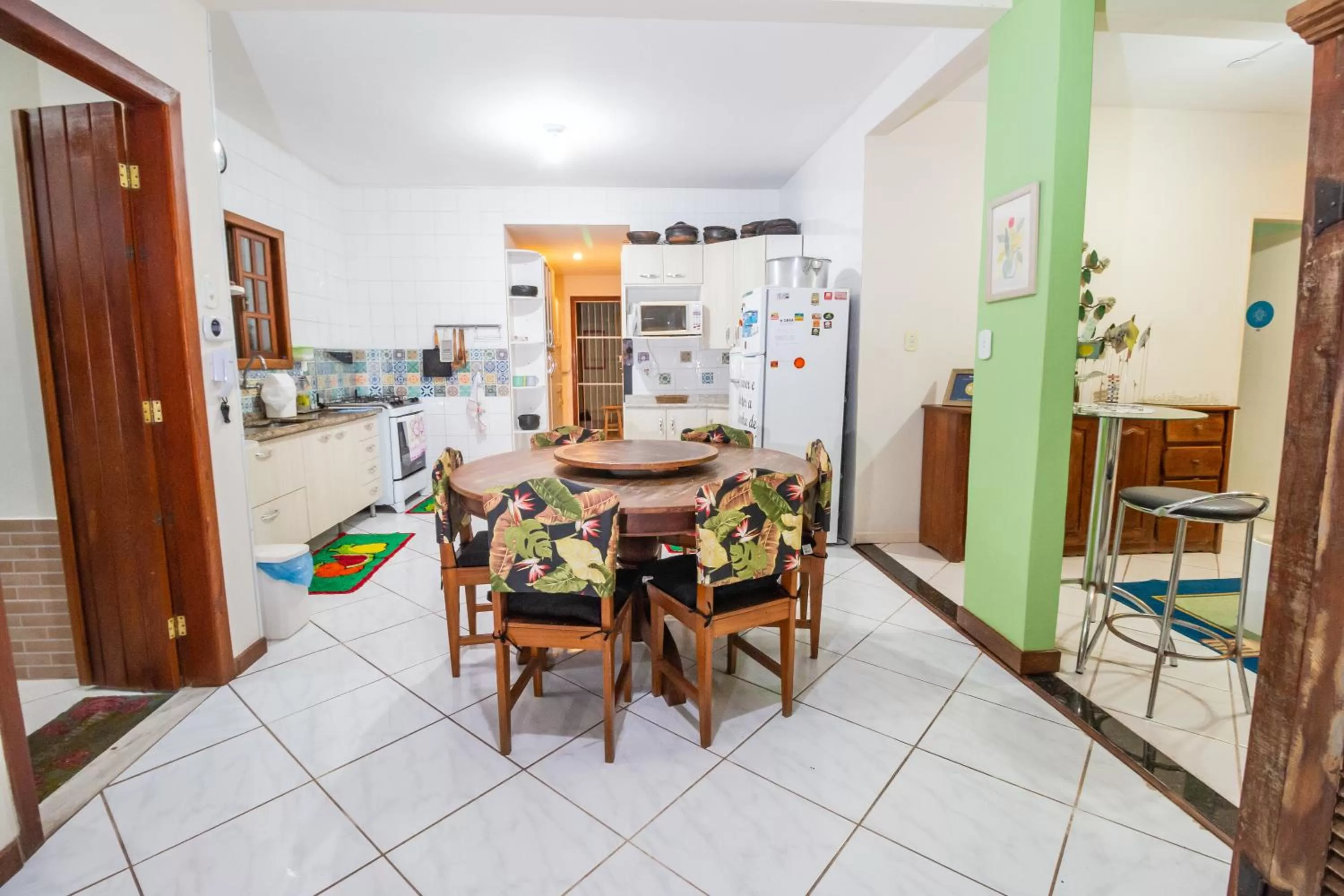 Restaurant/places to eat in A Casa Morro do Moreno