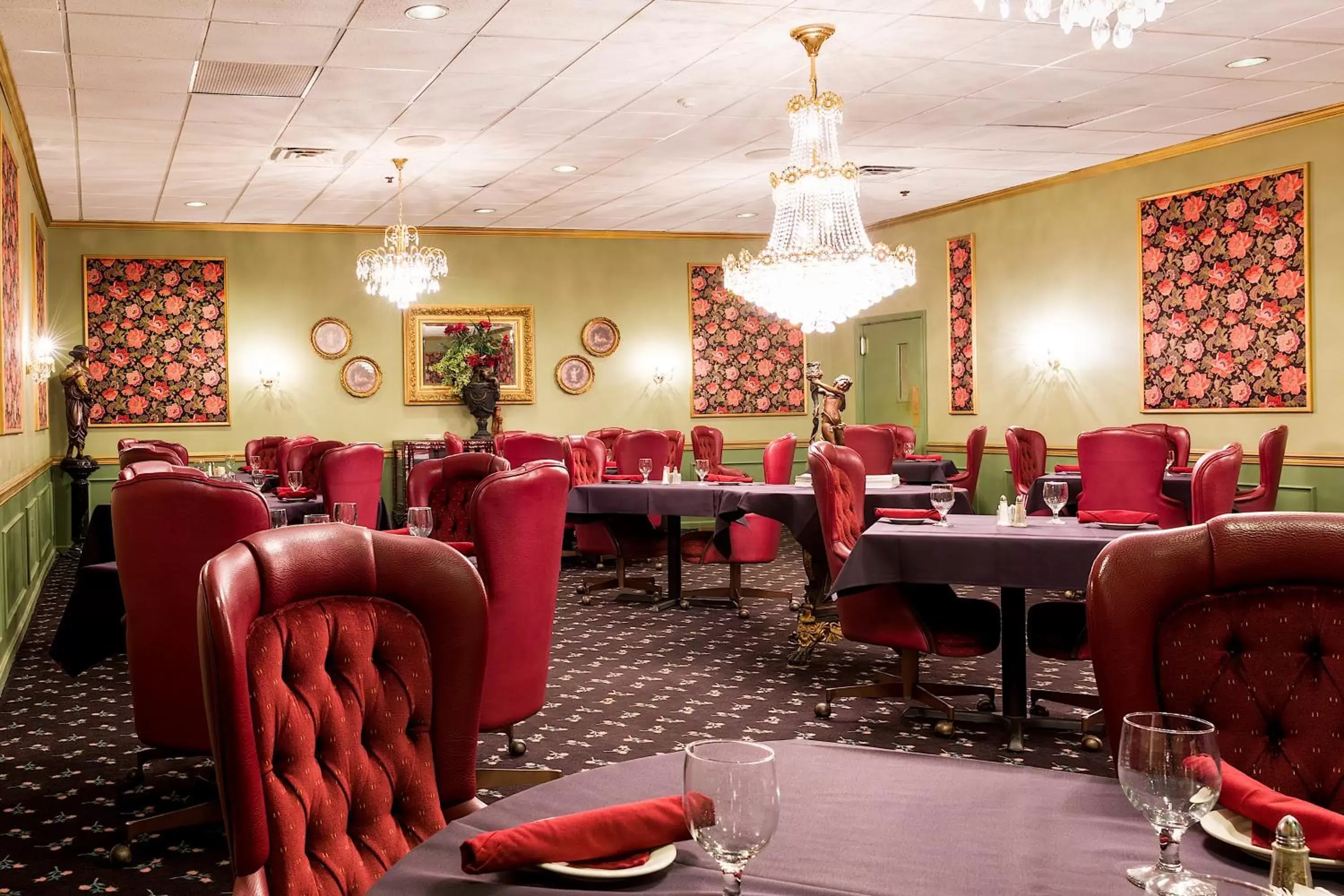 Restaurant/places to eat in Park Inn By Radisson Sharon Restaurant/places to eat in Park Inn By Radisson Sharon