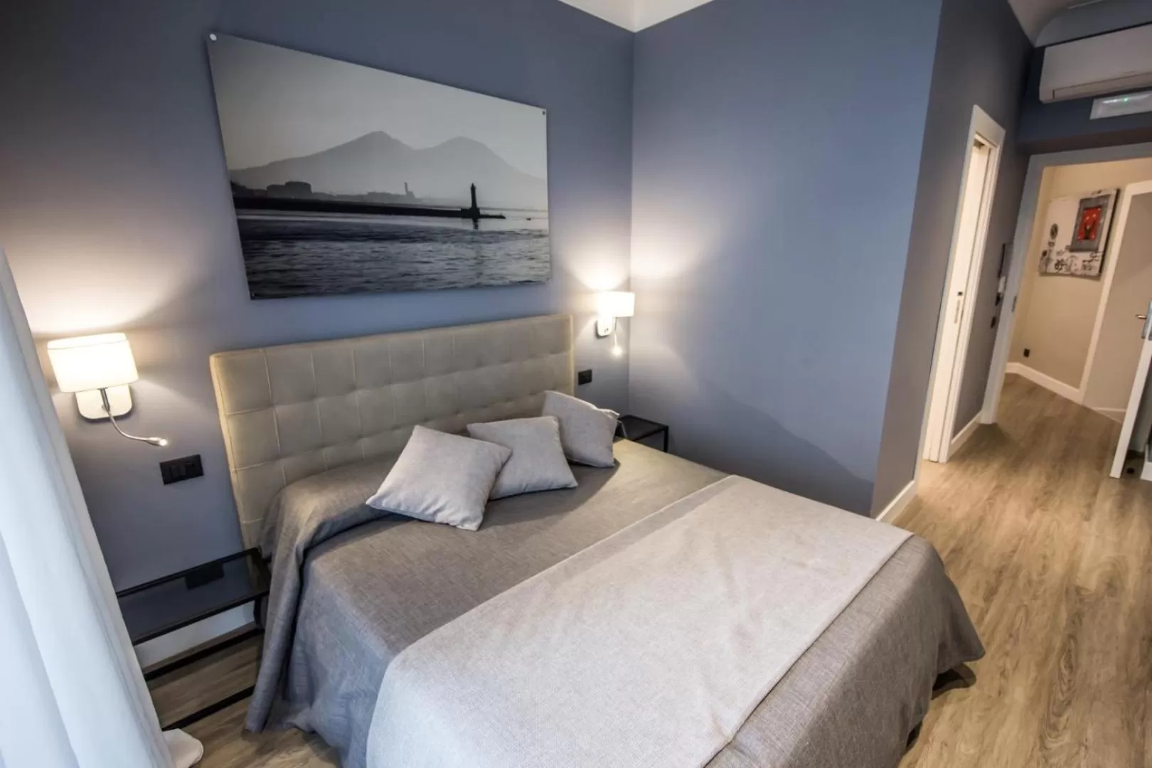 Bedroom, Bed in B&B Art House