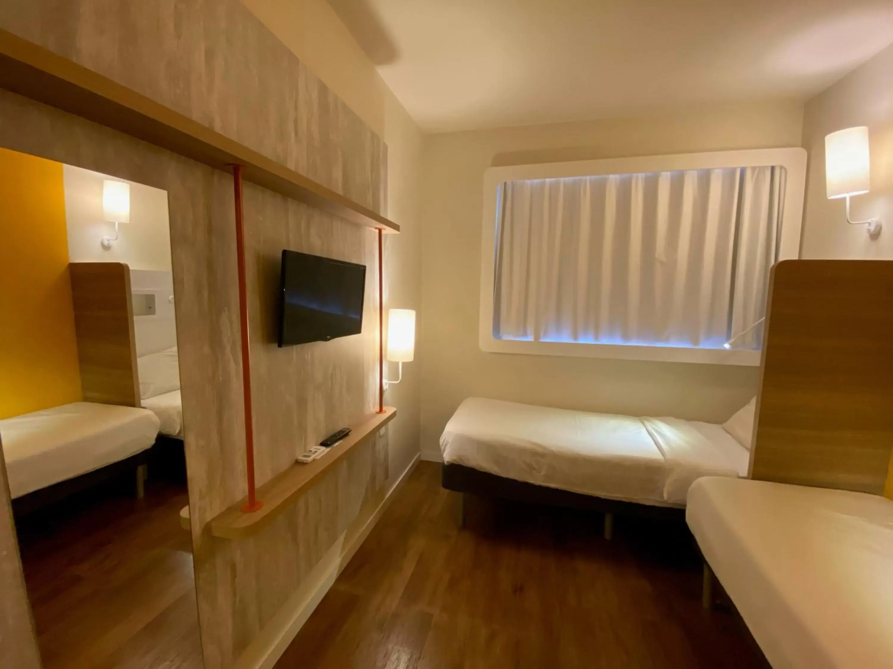 Bed in ibis budget Patos de Minas