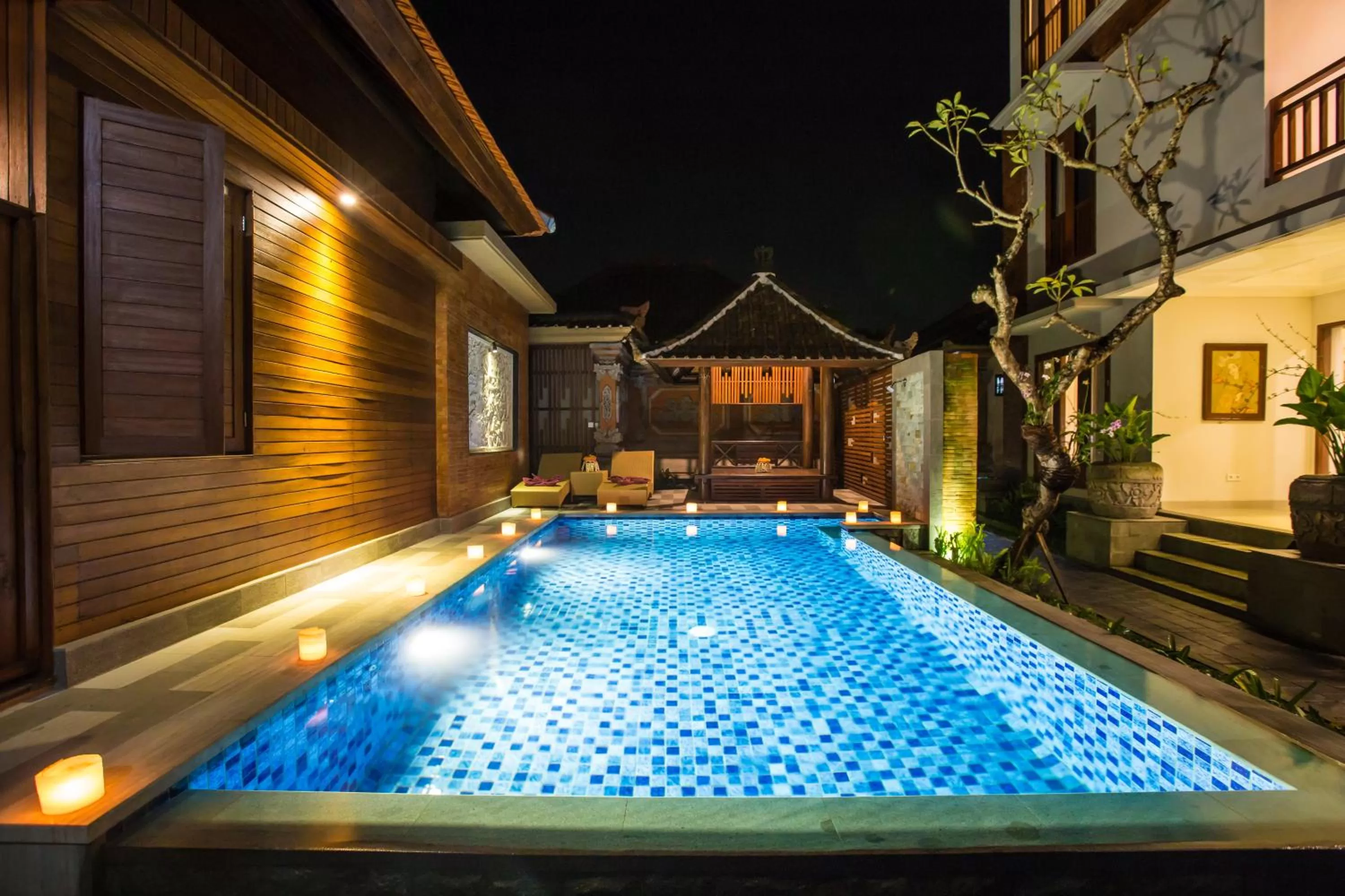 Swimming pool in Seken Cottages Ubud