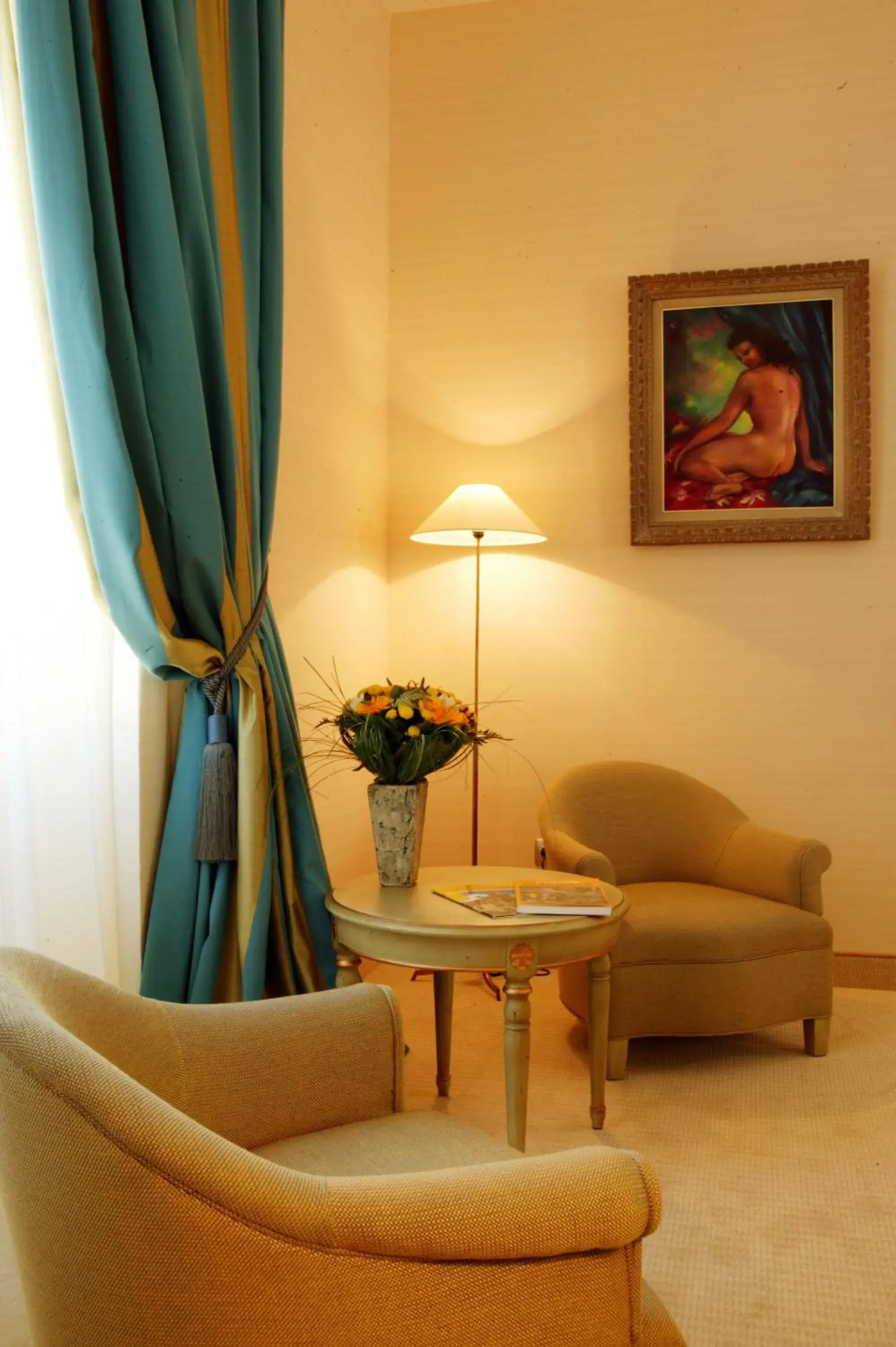 Bedroom, Seating Area in Clos La Boëtie & Spa