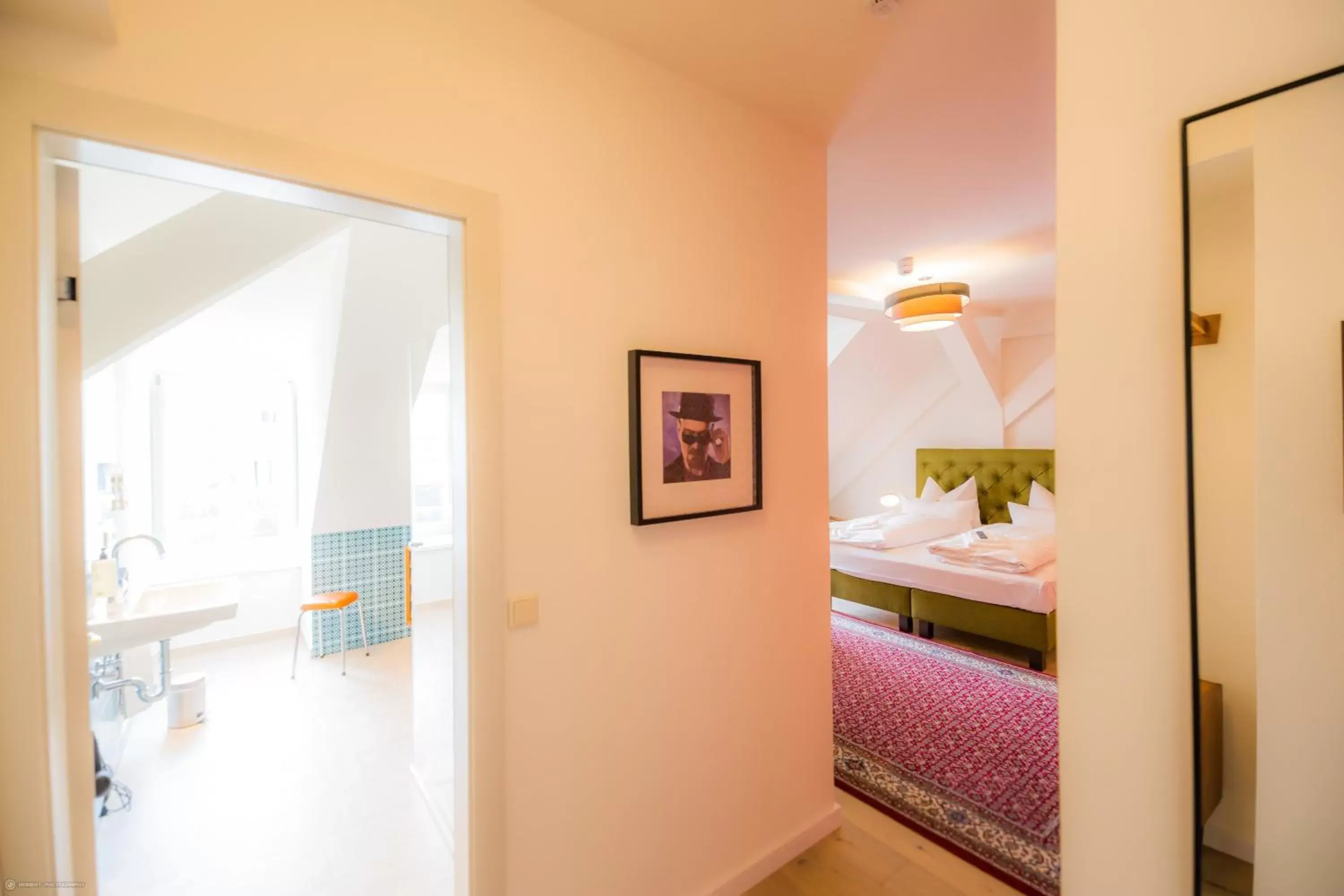 Bathroom, Bed in Hotel Luis Stadl