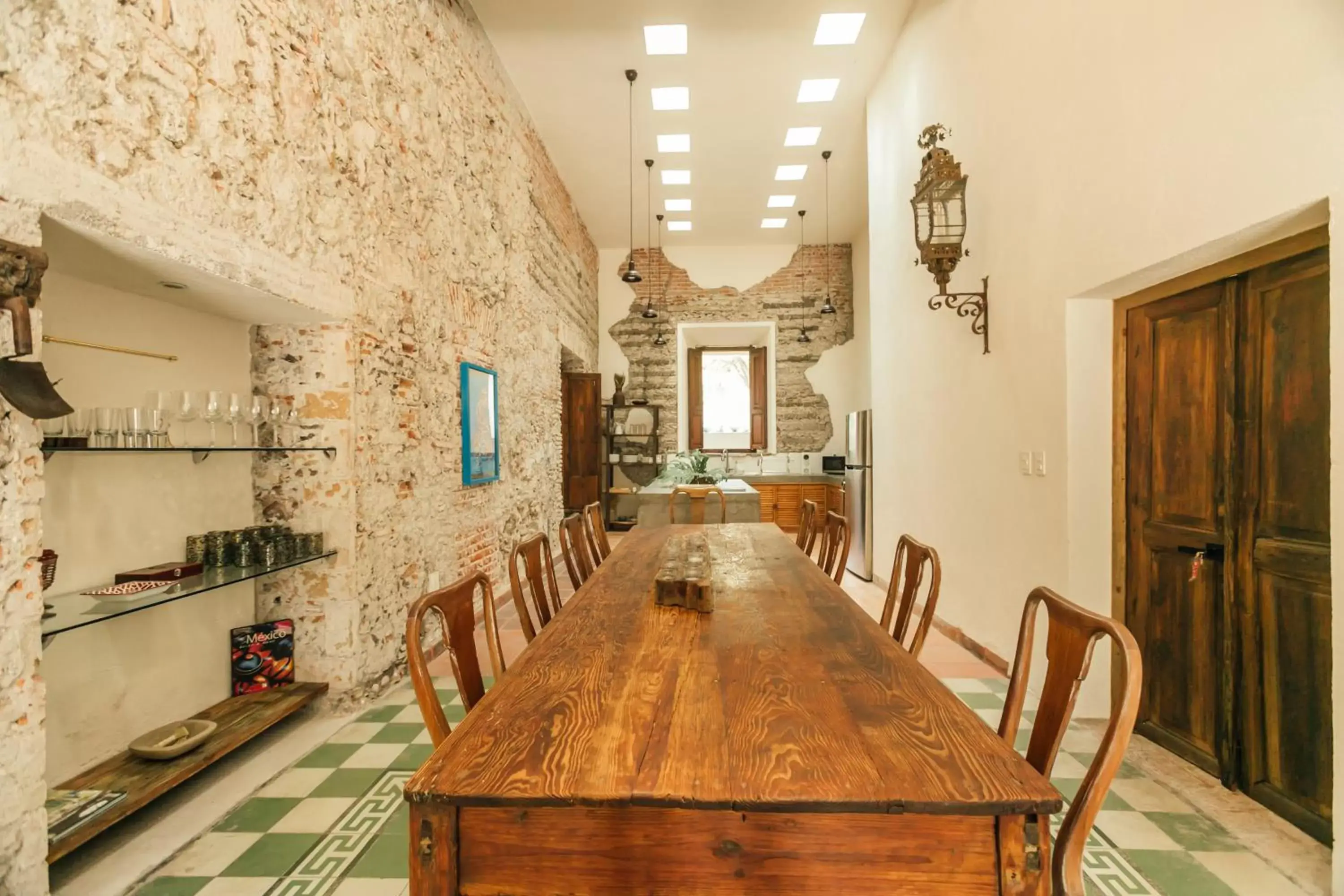 Kitchen or kitchenette, Dining Area in Orchid House San Miguel de Allende