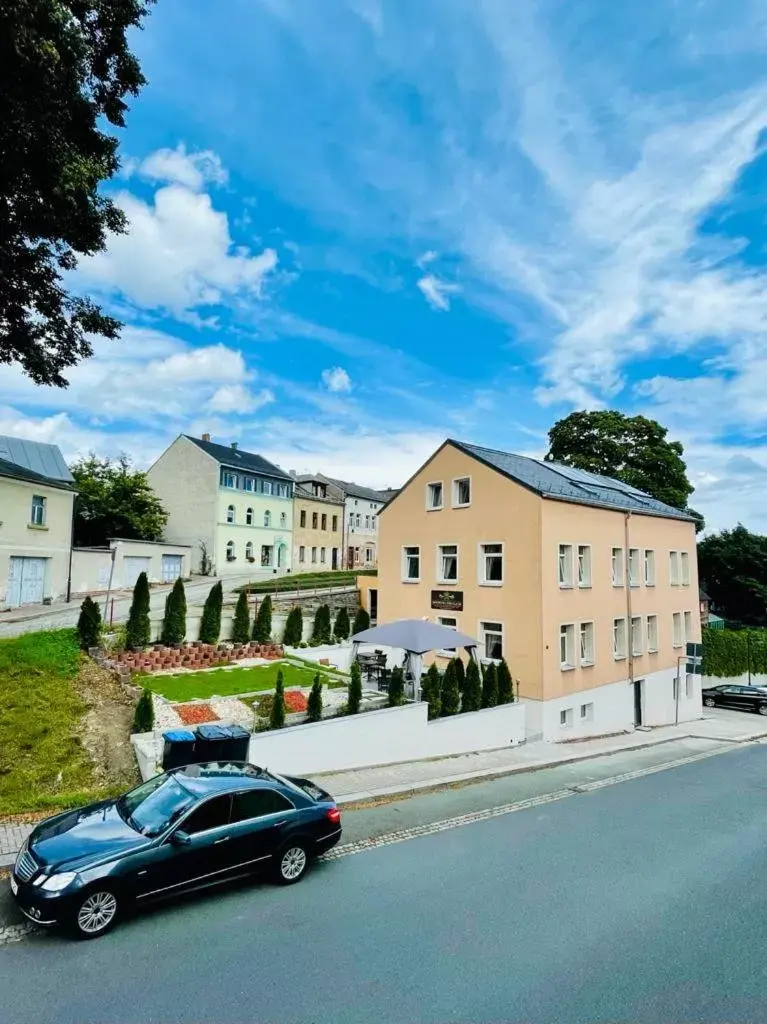 Property Building in Hotel Goldenesvogtland