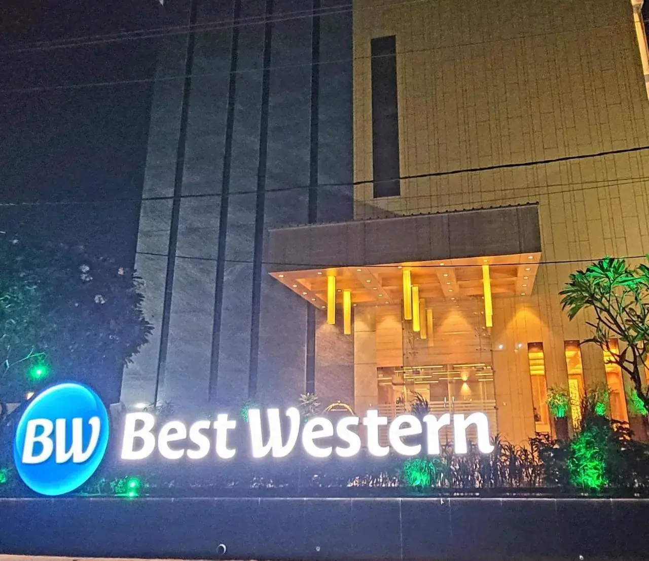 Property building, Property Logo/Sign in Best Western Vrindavan