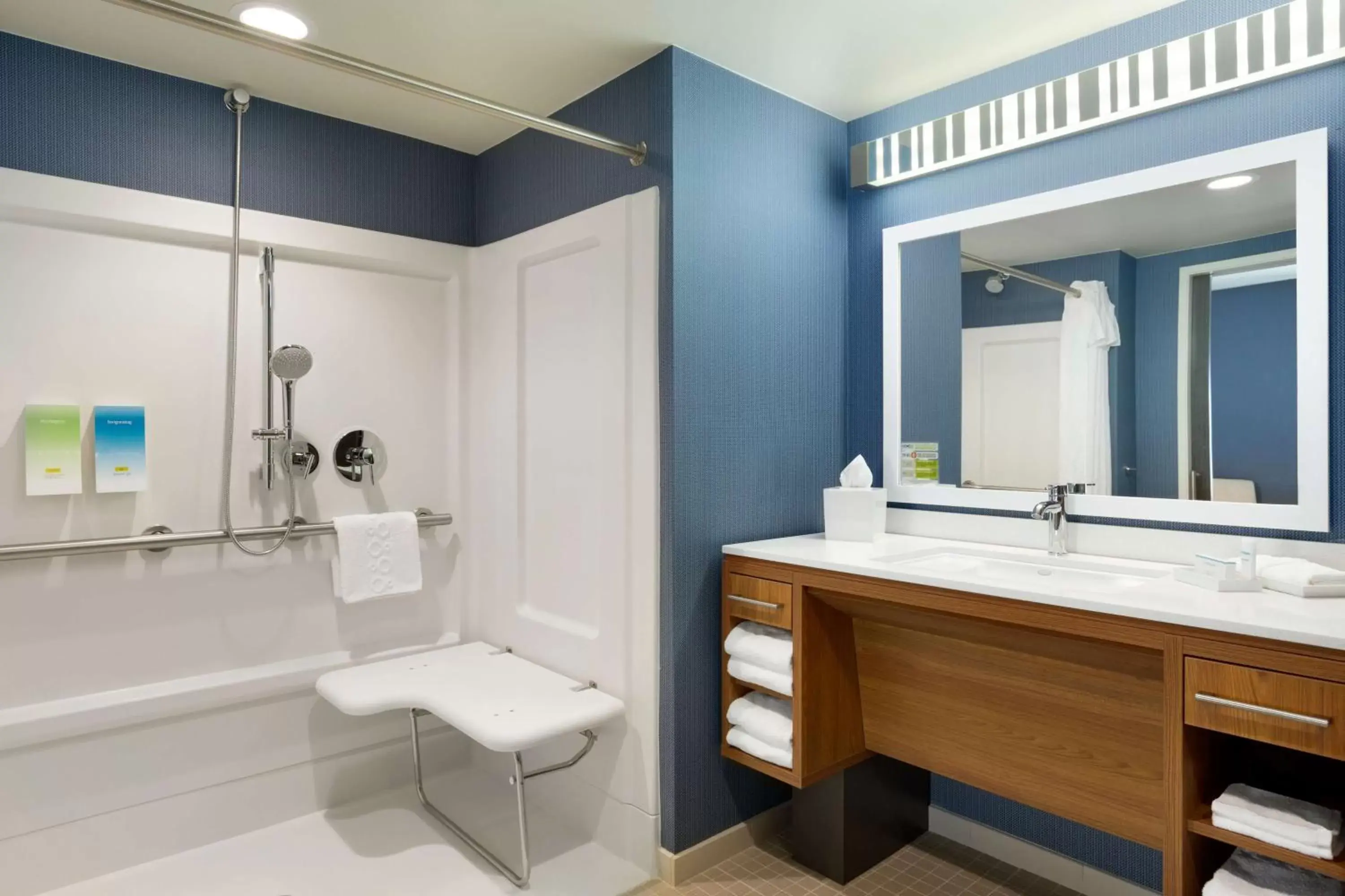 Bathroom in Home2 Suites By Hilton Glendale Westgate