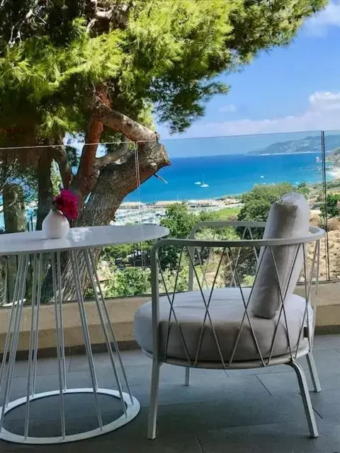 Balcony/Terrace in S'O Suites Tropea