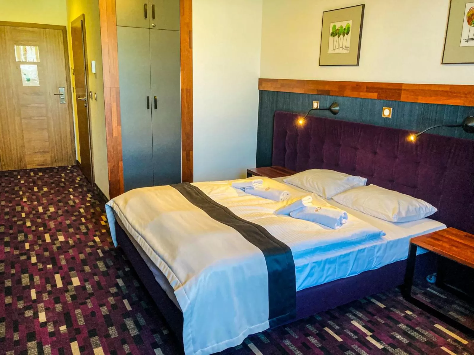 Other, Bed in Hotel Modus