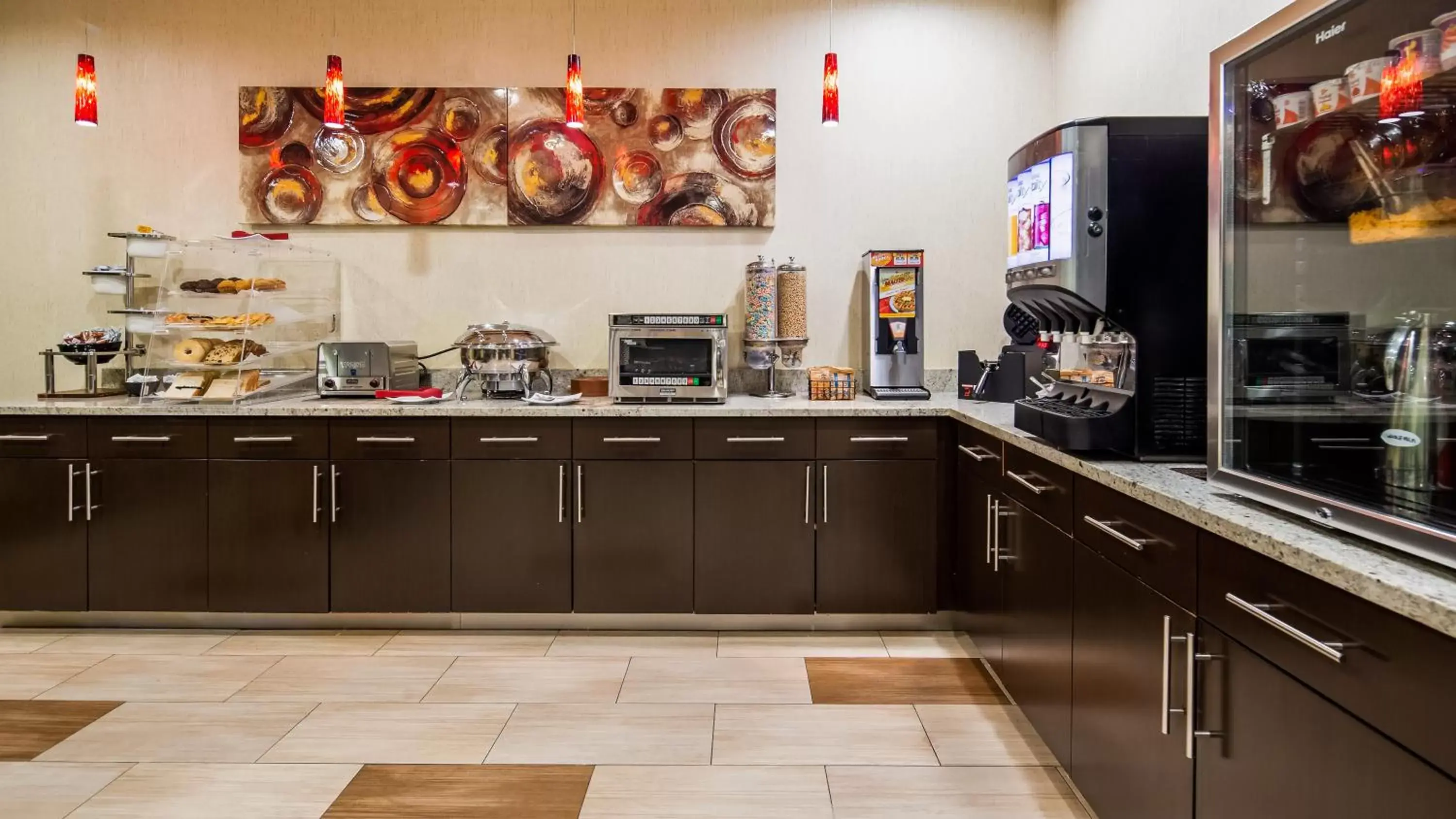 Food and drinks, Kitchen/Kitchenette in Best Western Plus Lake Worth