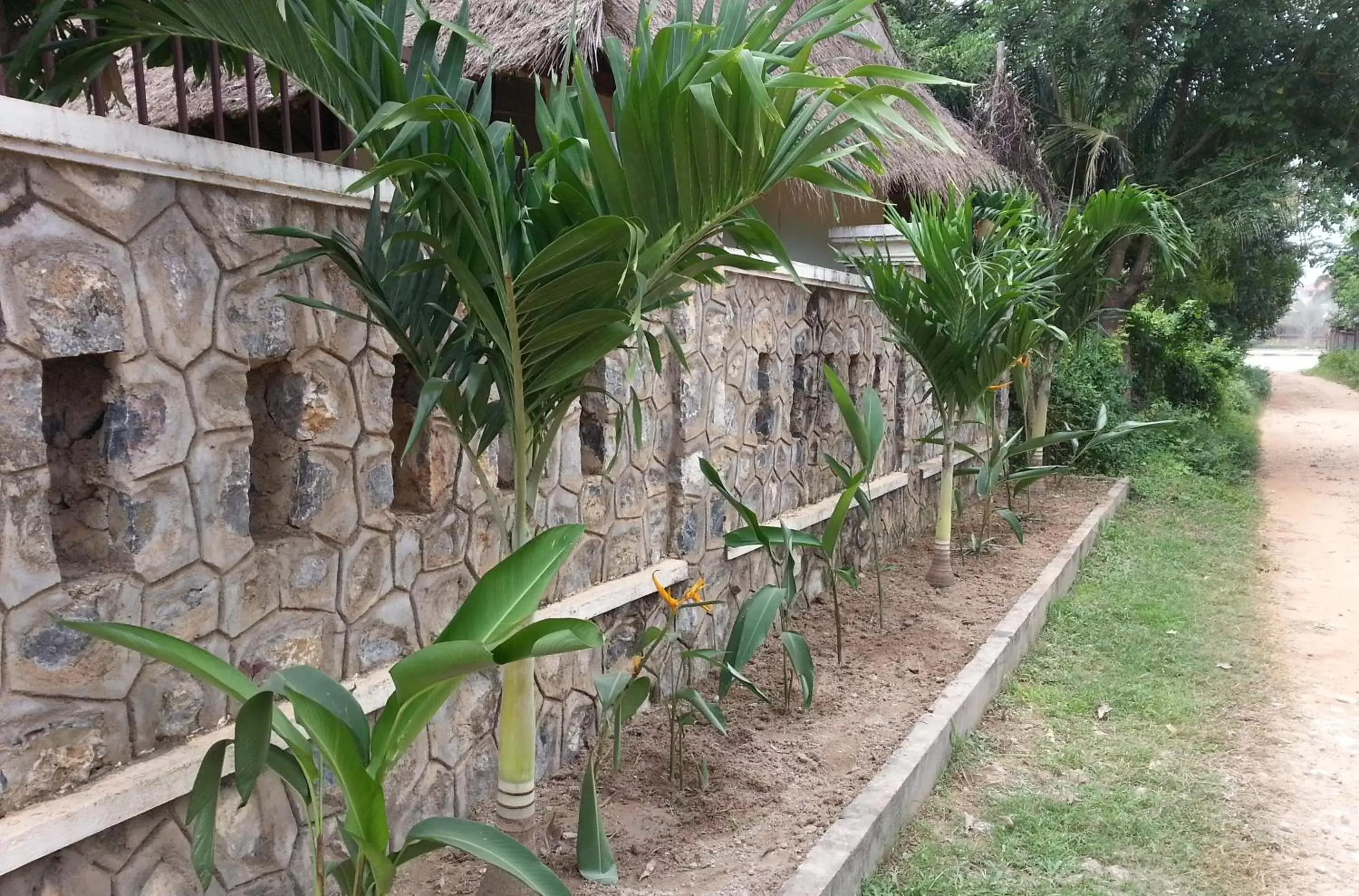 Facade/entrance in Bird of Paradise Bungalows