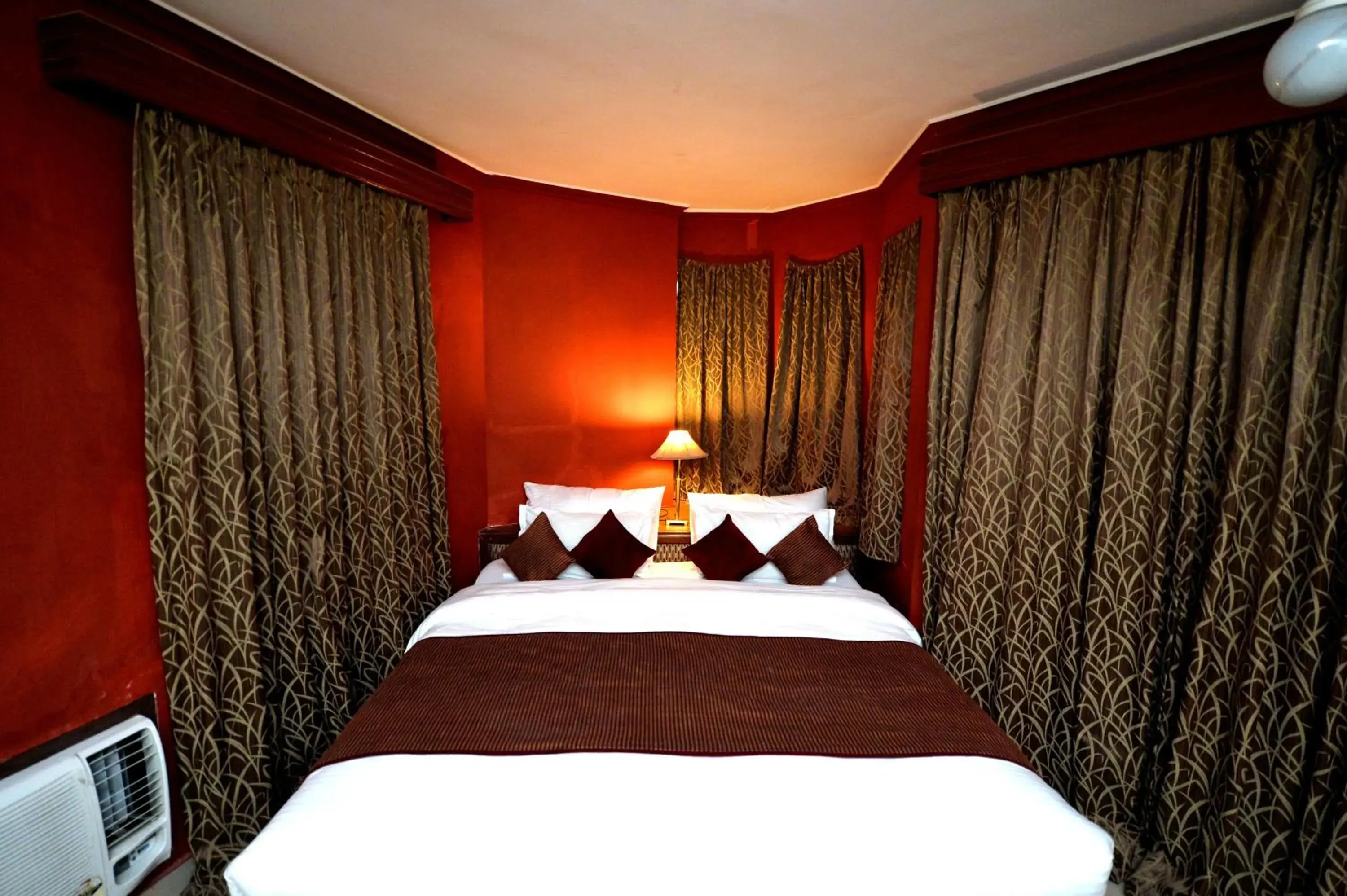 Bed in Hotel Vishnupriya