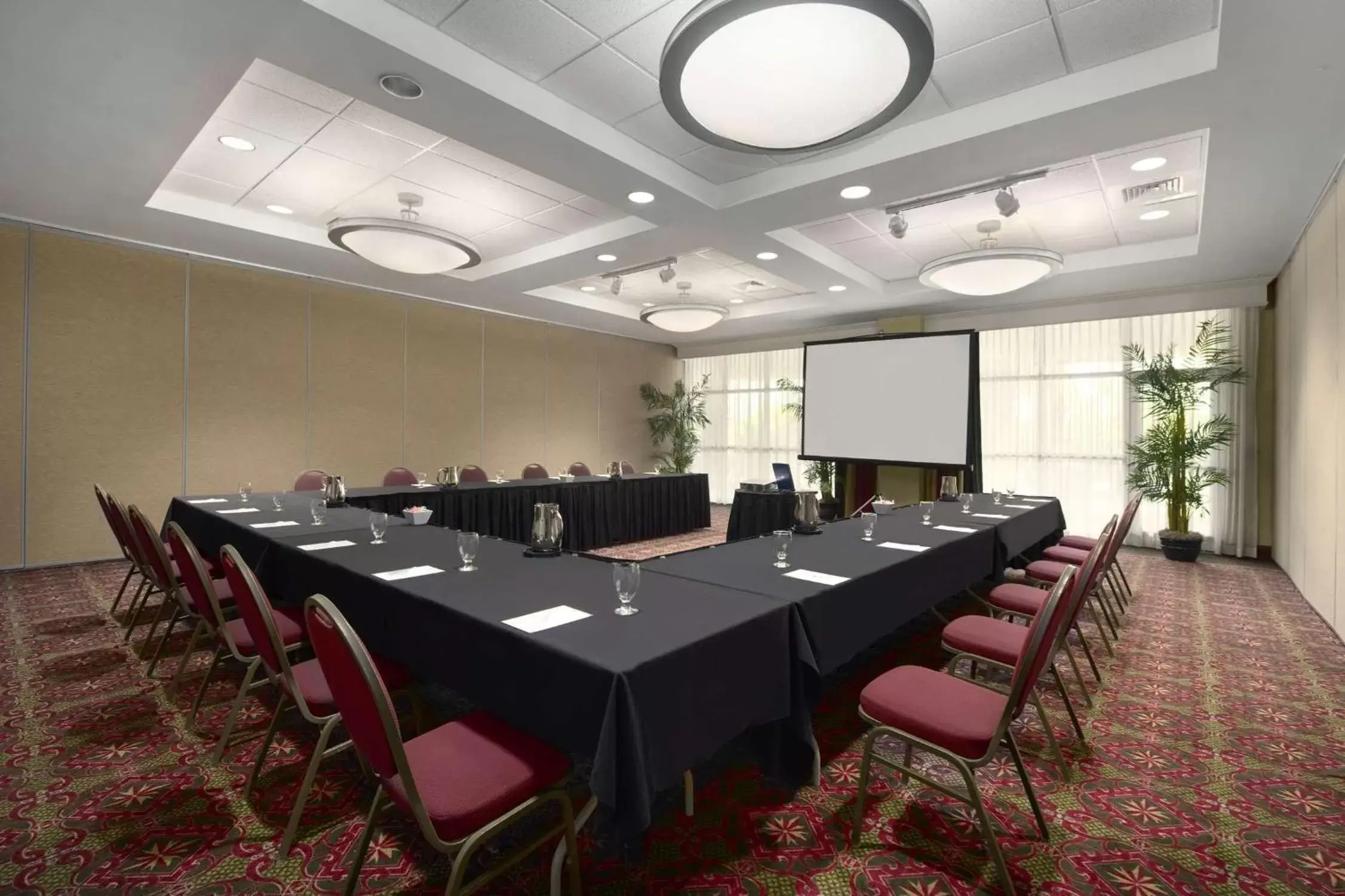 Meeting/conference room in Embassy Suites Fort Myers - Estero