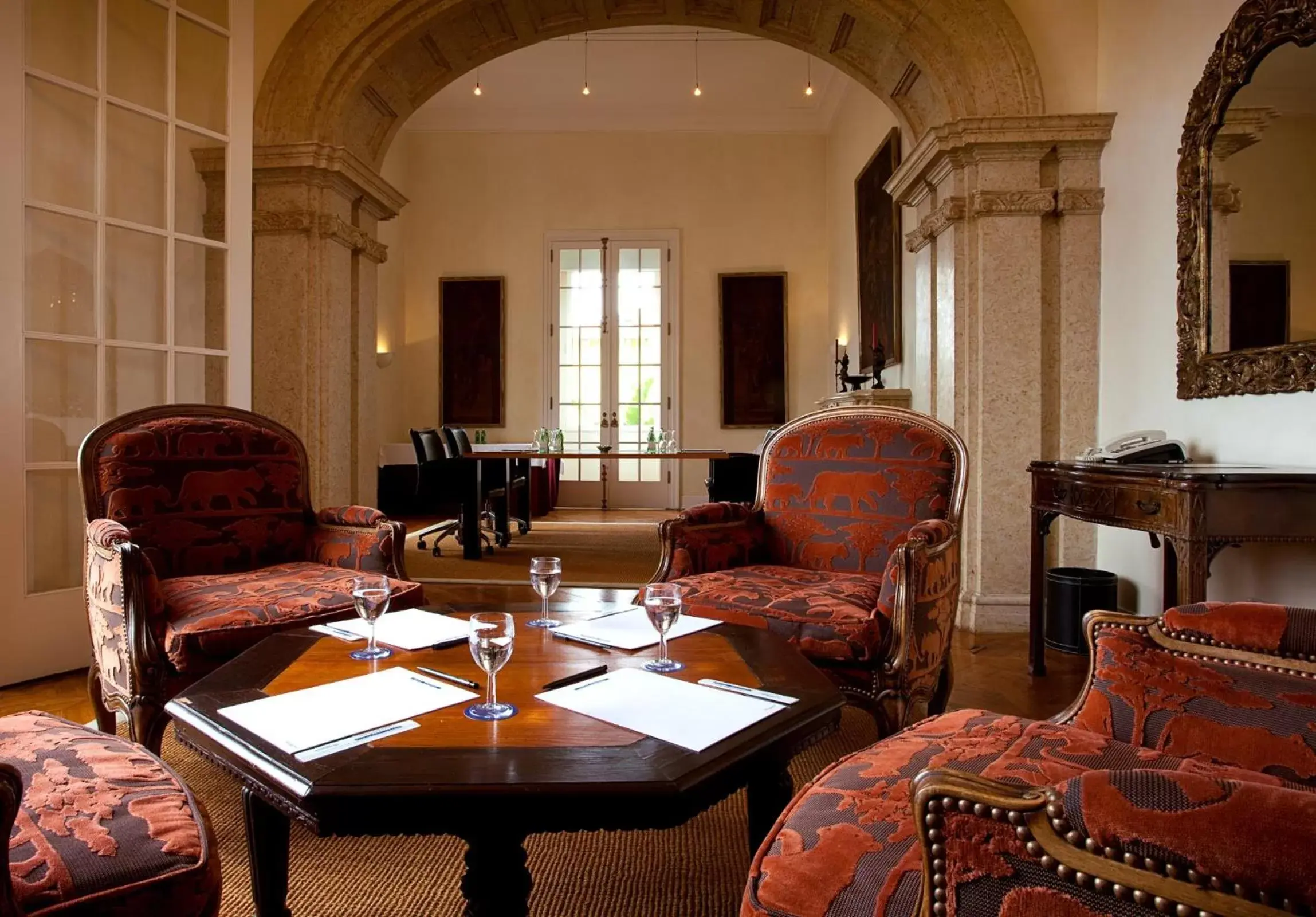 Business facilities, Seating Area in The Albatroz Hotel