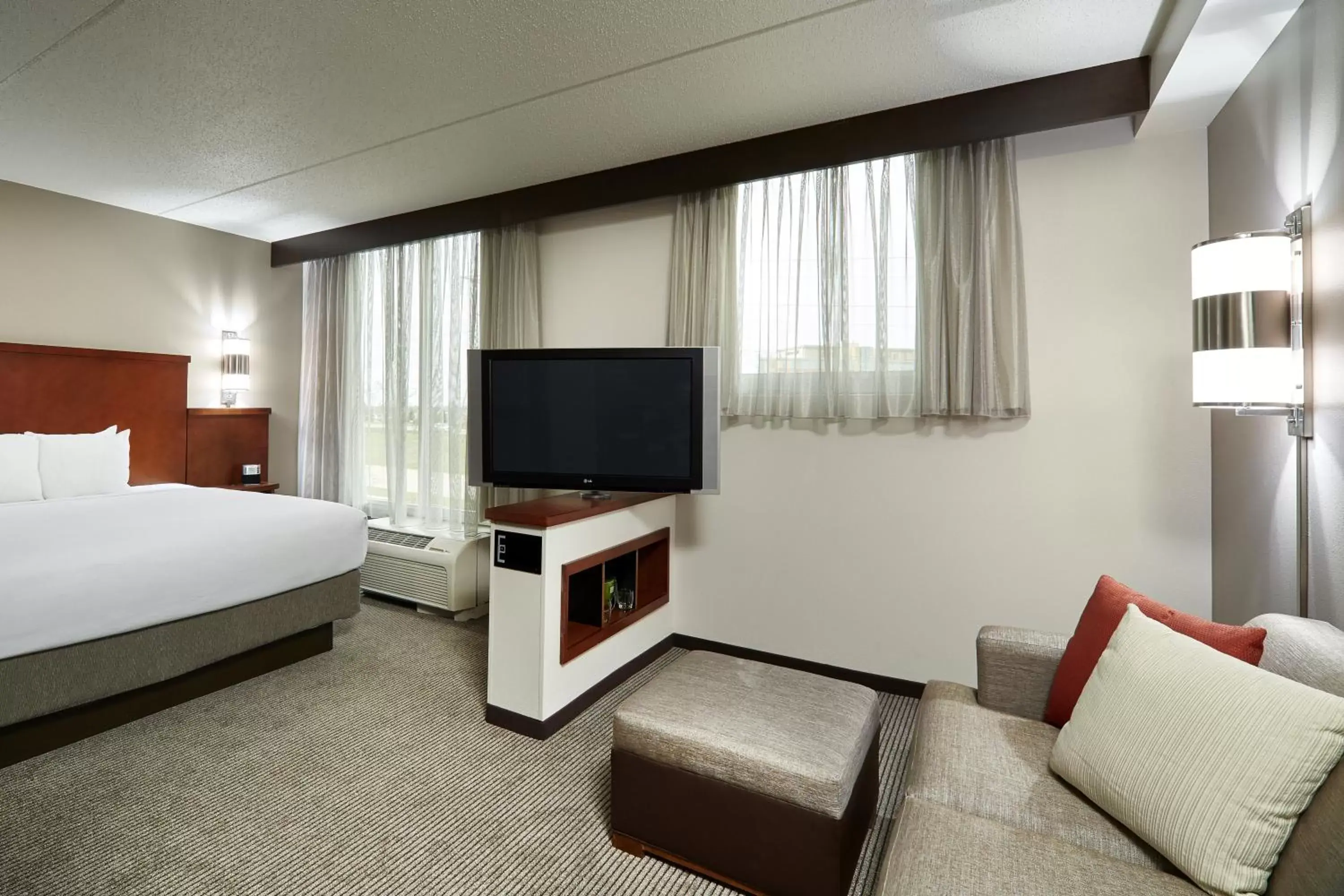 King Studio with Sofa Bed in Hyatt Place Grand Rapids South