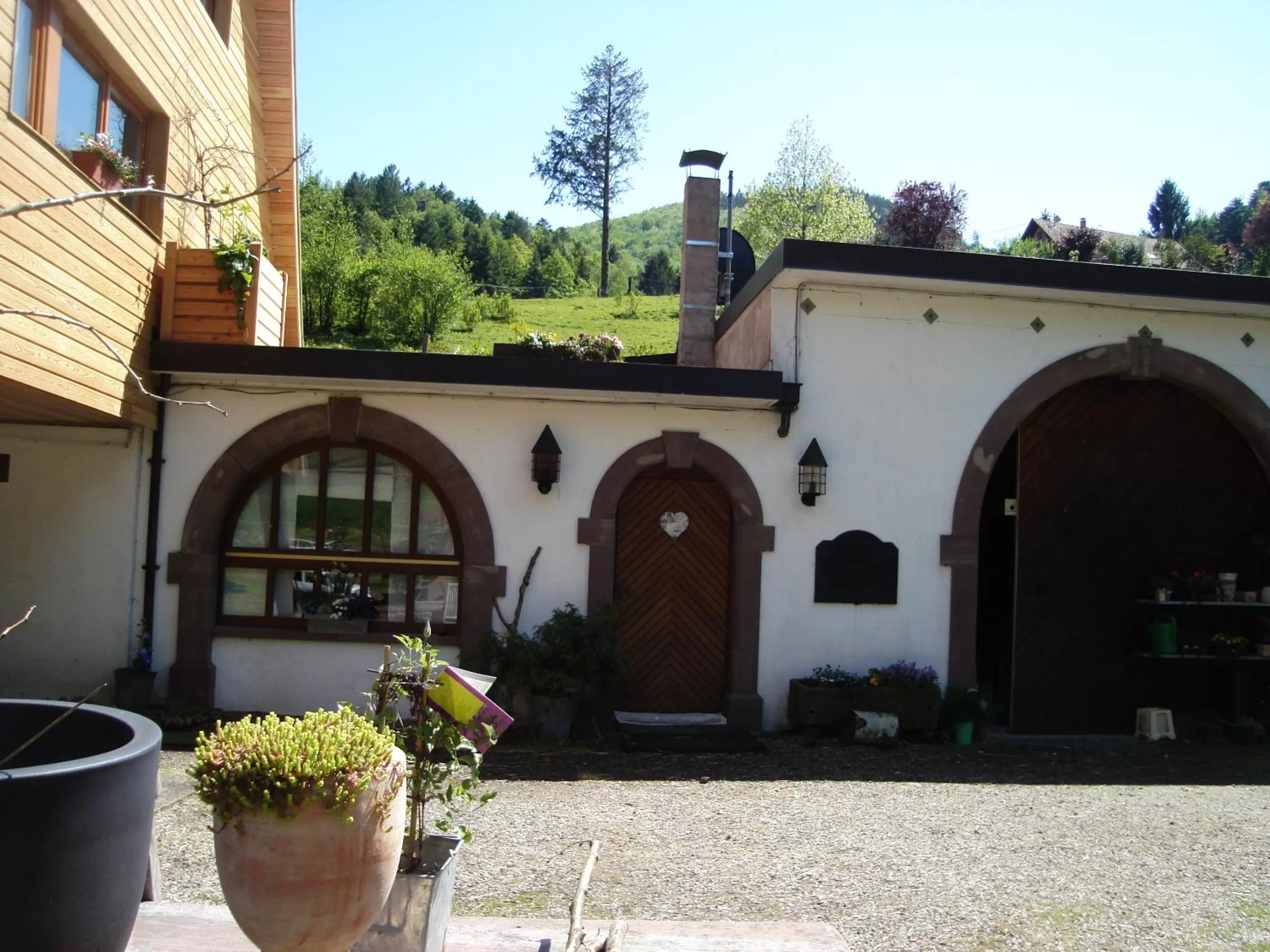 Facade/entrance in L'Atelier de Gisèle