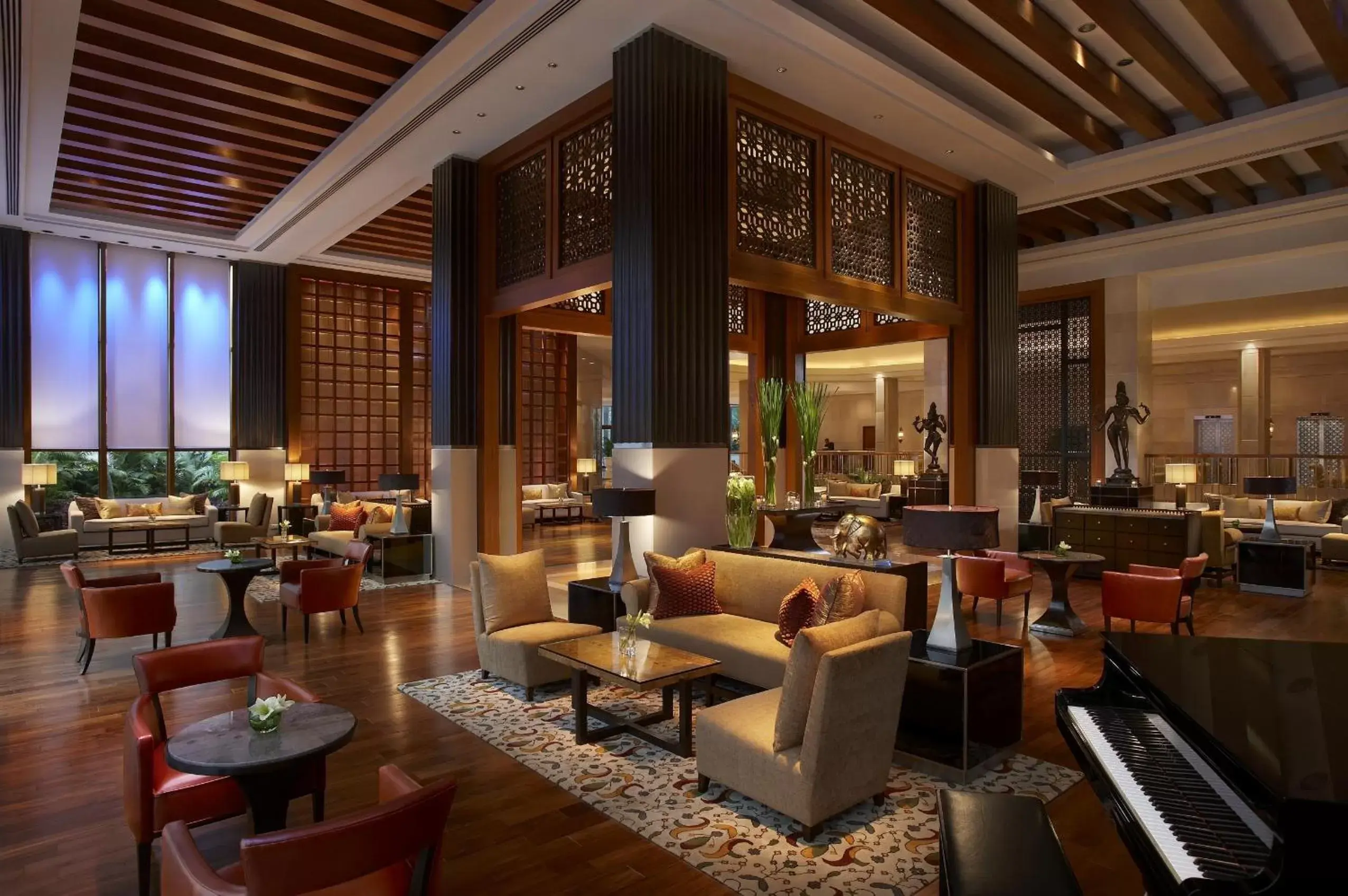 Restaurant/places to eat, Lounge/Bar in The Leela Mumbai