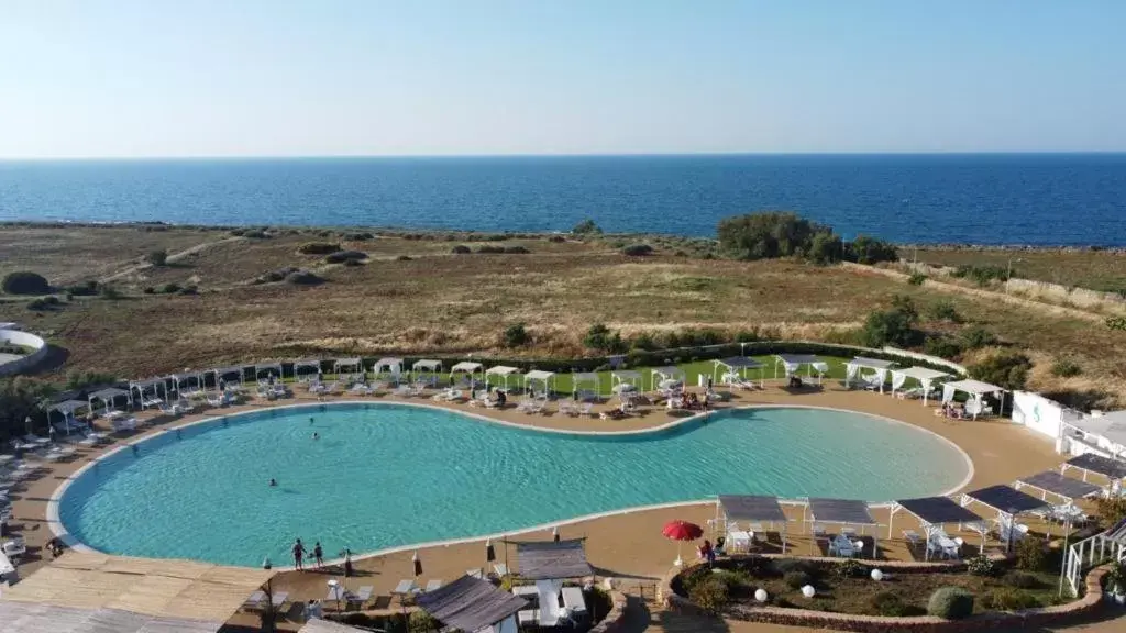 Pool View in Biancofiore Apartments