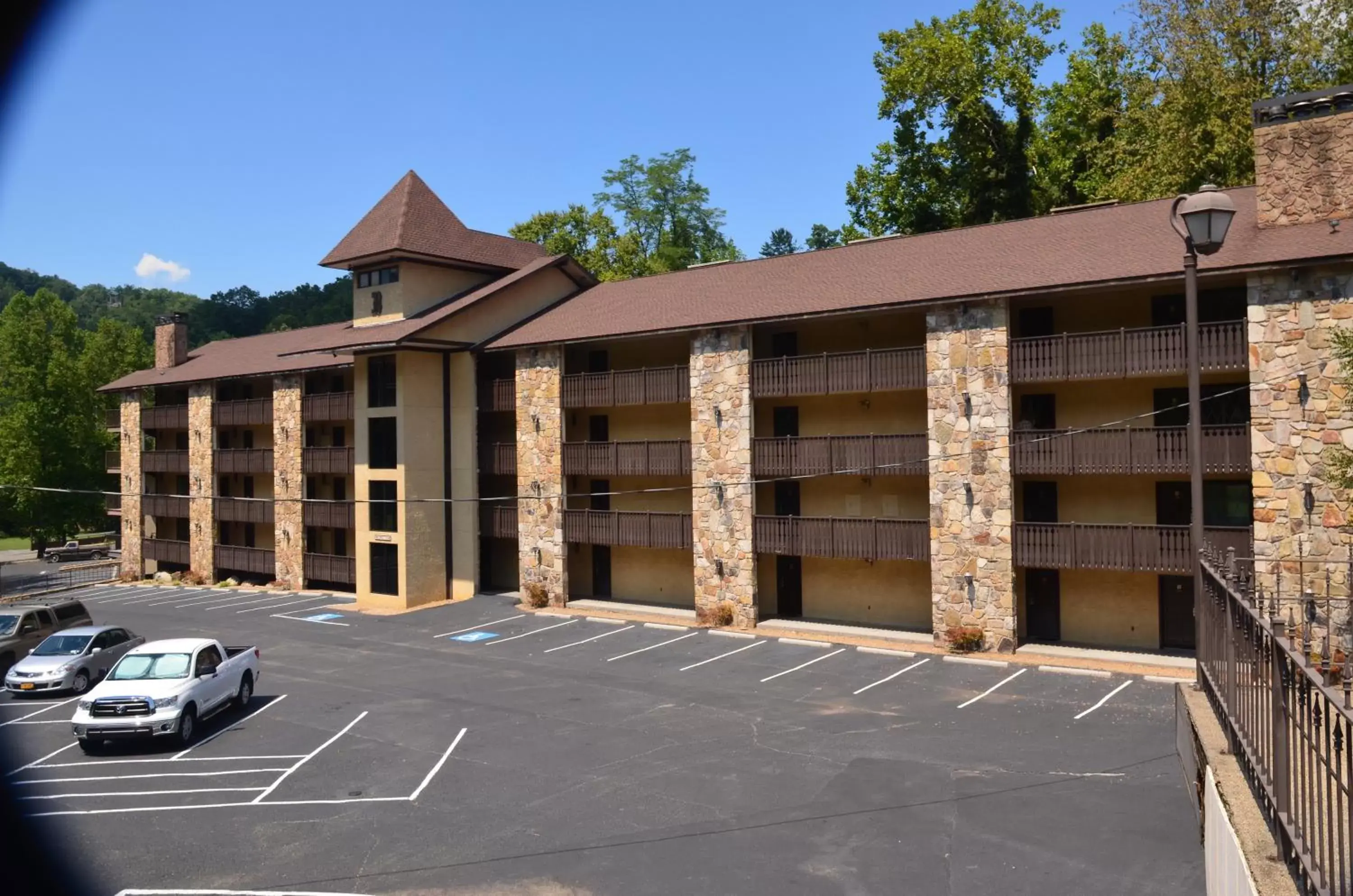 Property Building in Brookside Lodge