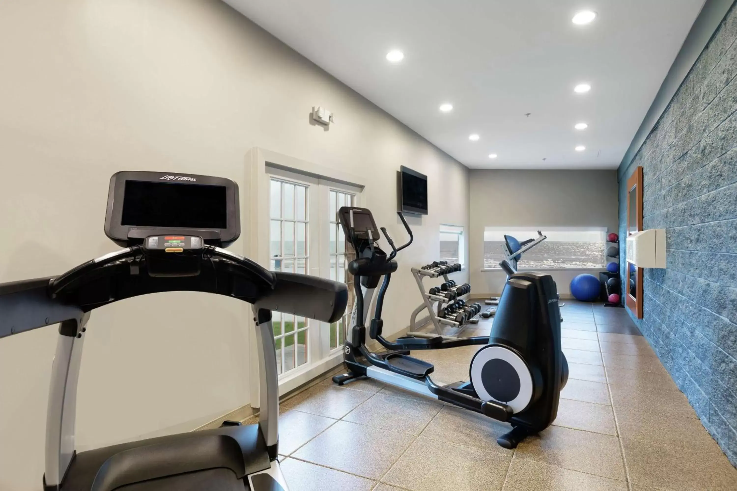 Fitness centre/facilities, Fitness Center/Facilities in DoubleTree by Hilton Galveston Beach