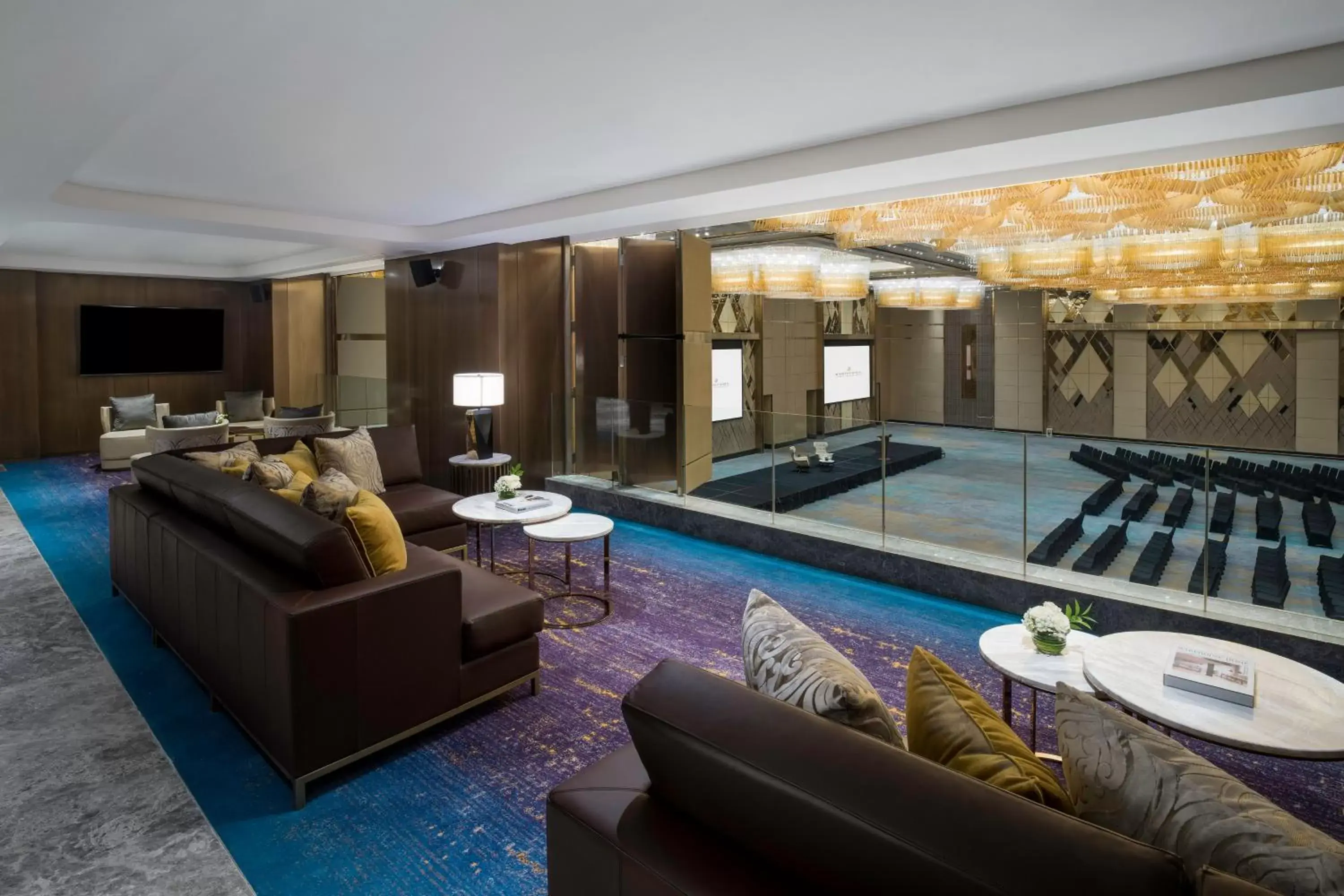 Area and facilities, Swimming Pool in InterContinental Hotels Jakarta Pondok Indah, an IHG Hotel