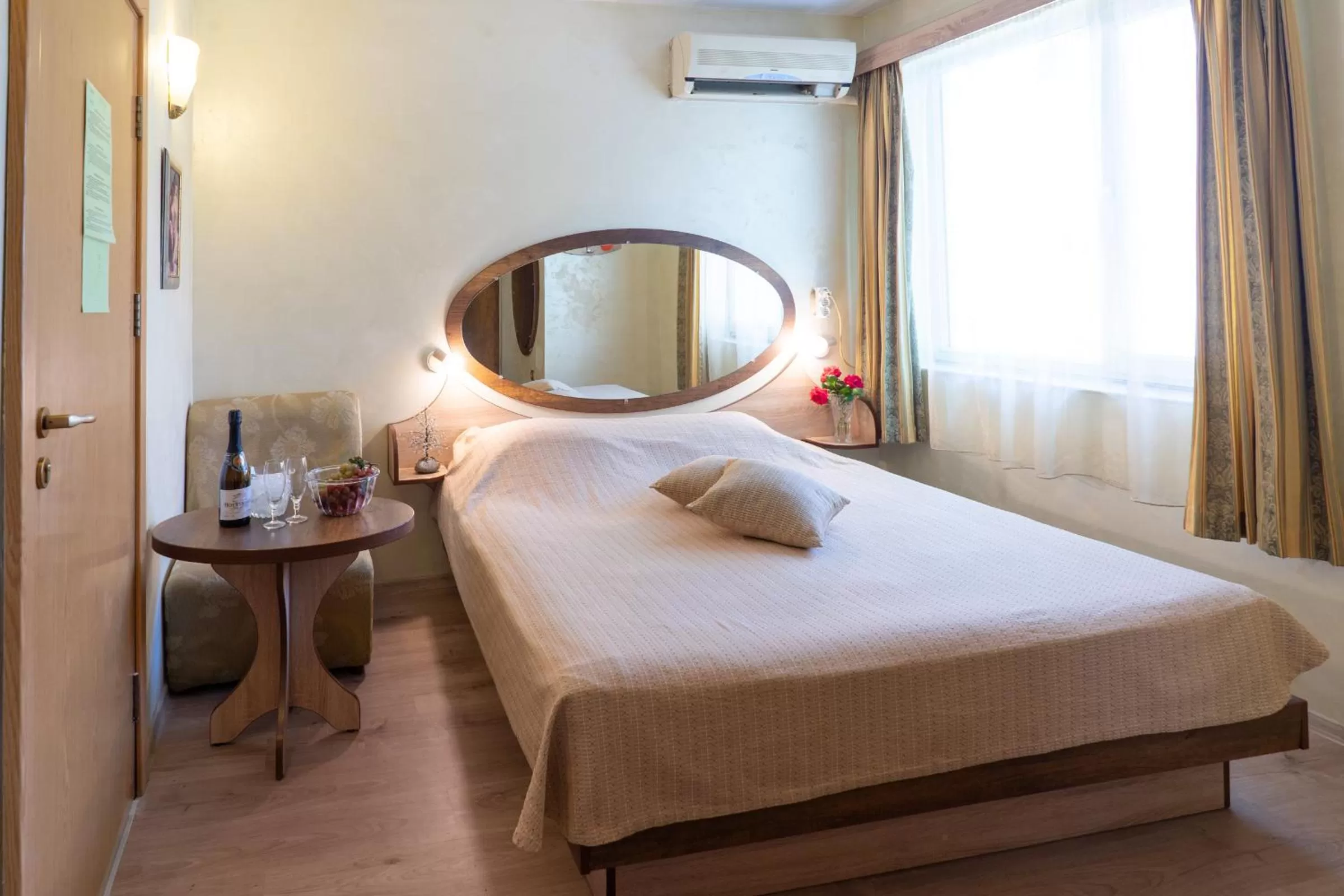 Photo of the whole room, Bed in Hotel Color