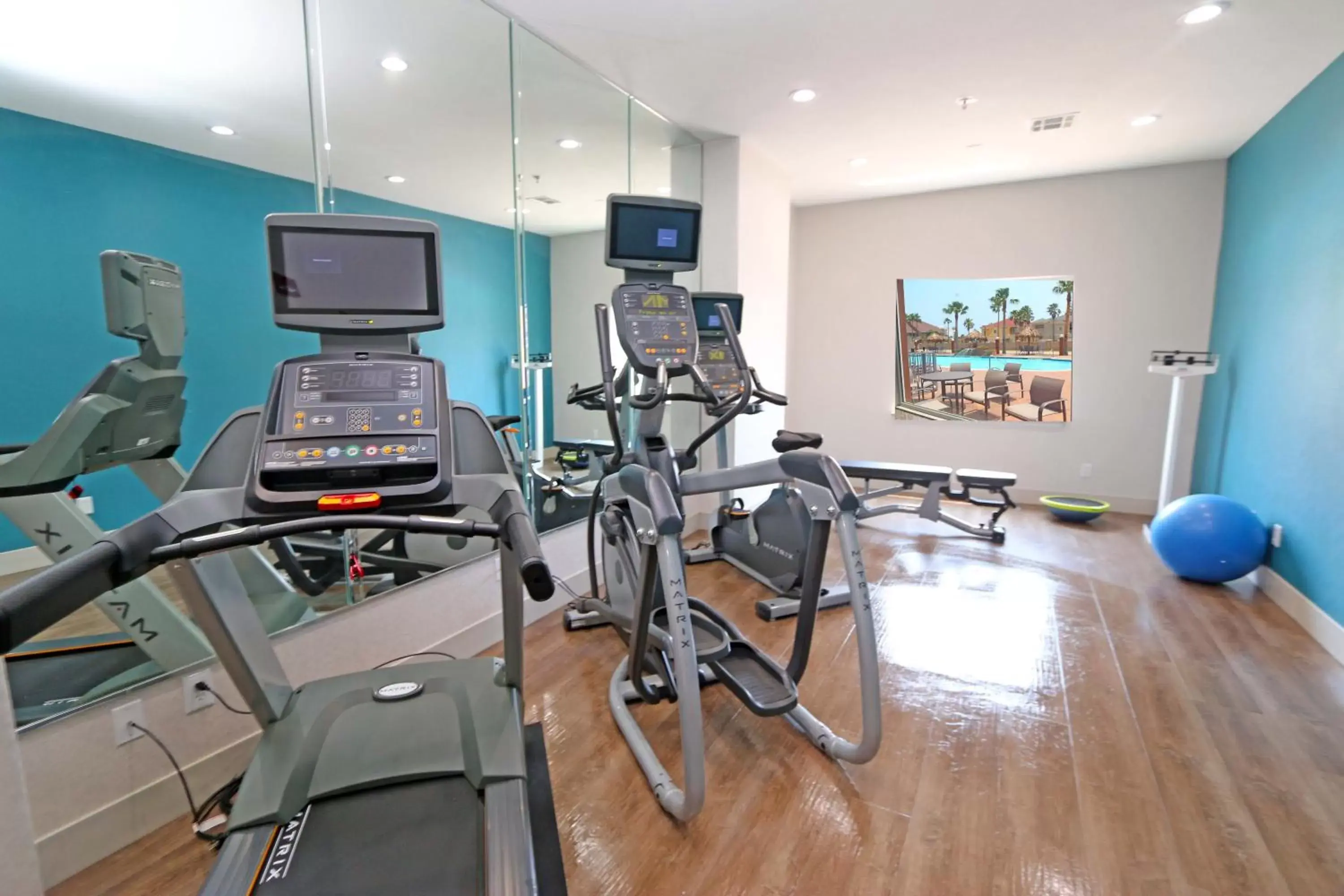 Spa and wellness centre/facilities, Fitness Center/Facilities in Holiday Inn Express Hotel and Suites South Padre Island, an IHG Hotel