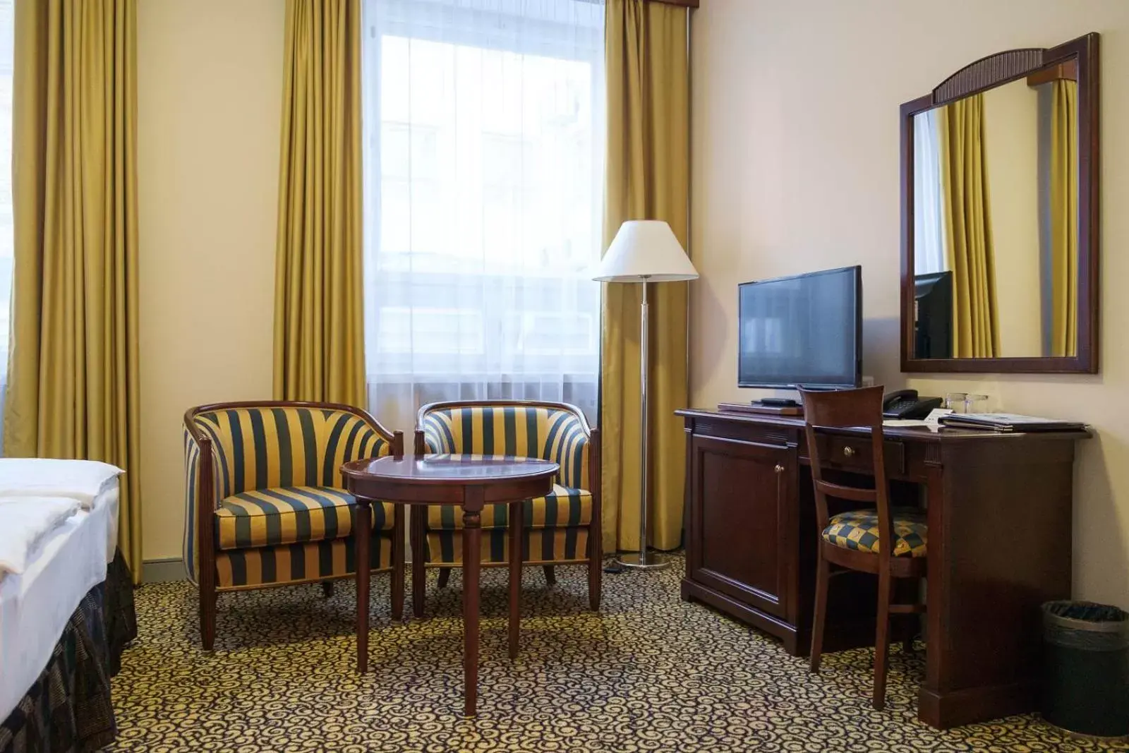 Photo of the whole room, TV/Entertainment Center in Grand Hotel Viljandi