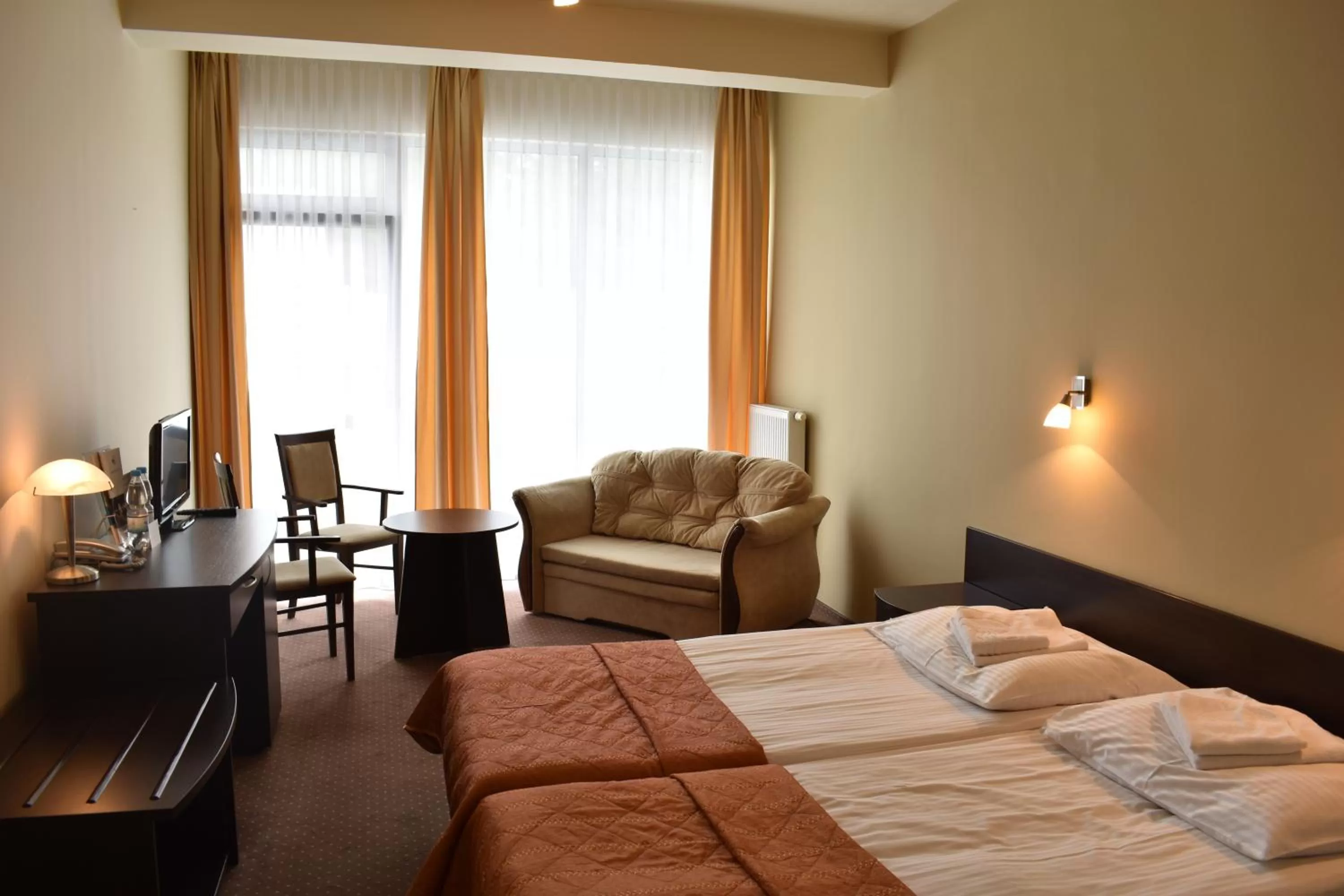 Photo of the whole room, Bed in Hotel *** NAT Ustroń